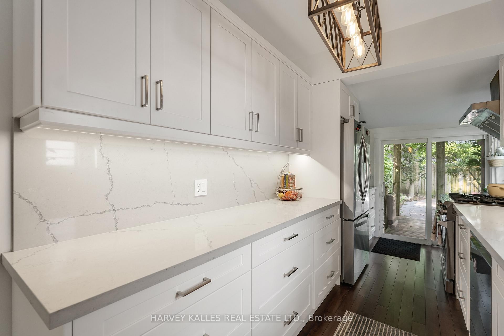 Photo 23 of 62 Golfview Avenue, Toronto, East End-Danforth — HOMEH