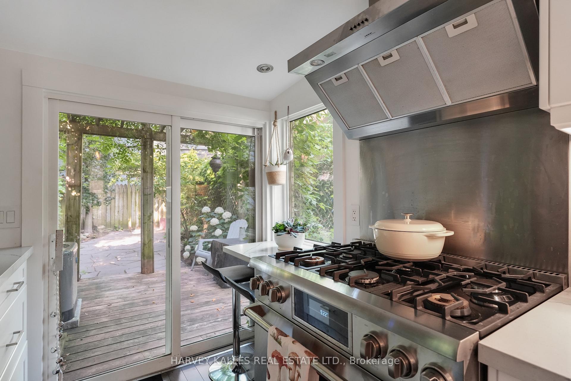 Photo 26 of 62 Golfview Avenue, Toronto, East End-Danforth — HOMEH