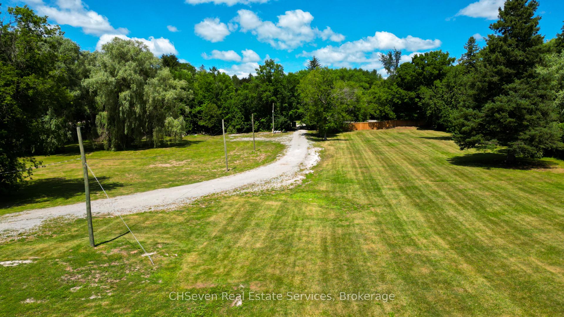 Photo 9 of 301 King Street, Caledon, Rural Caledon — HOMEH
