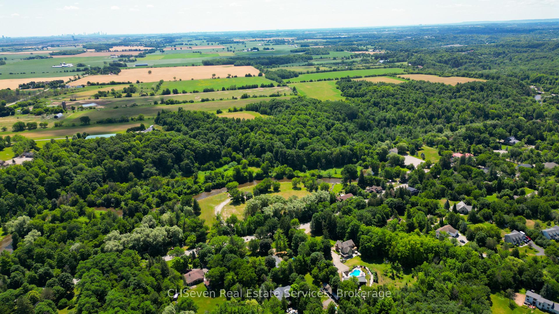 Photo 13 of 301 King Street, Caledon, Rural Caledon — HOMEH