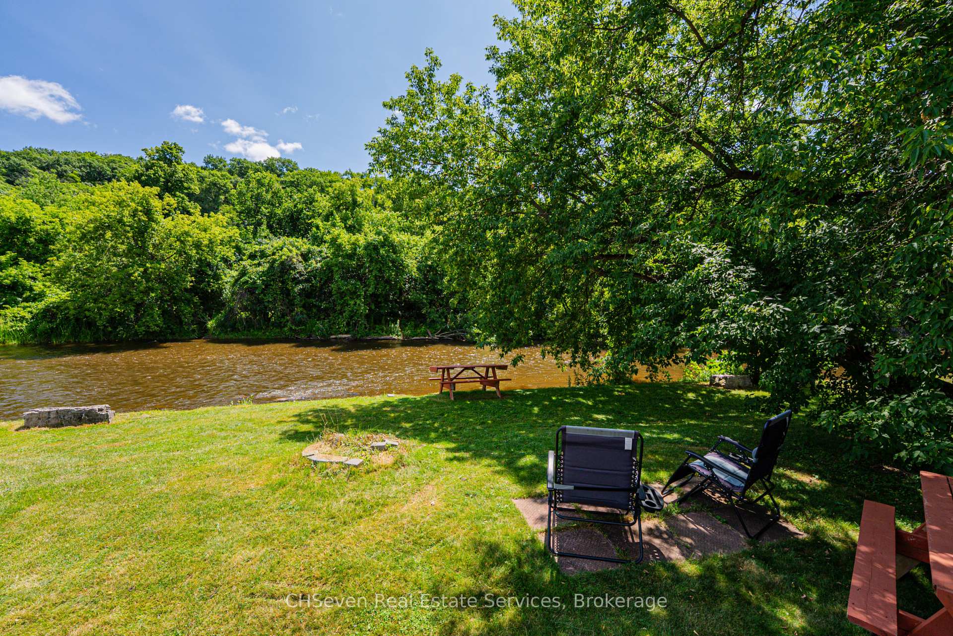Photo 19 of 301 King Street, Caledon, Rural Caledon — HOMEH