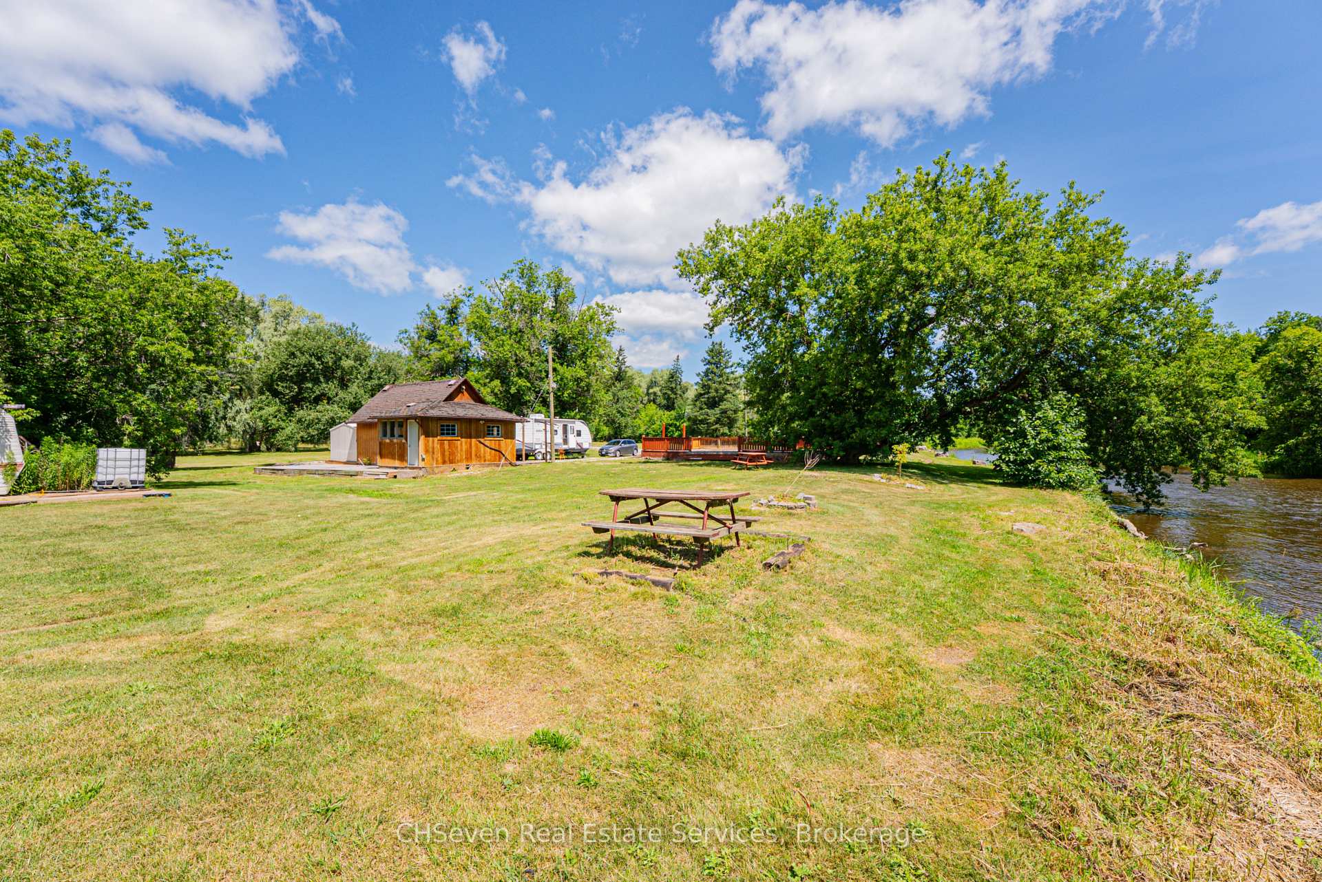 Photo 21 of 301 King Street, Caledon, Rural Caledon — HOMEH
