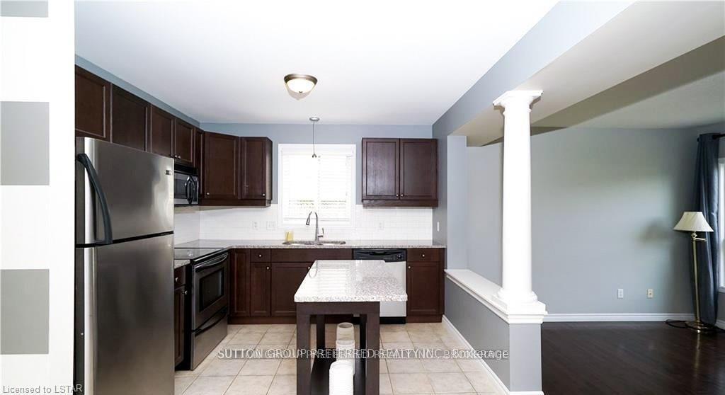 Photo 4 of 1708 Mickleborough Drive, London, North I — HOMEH