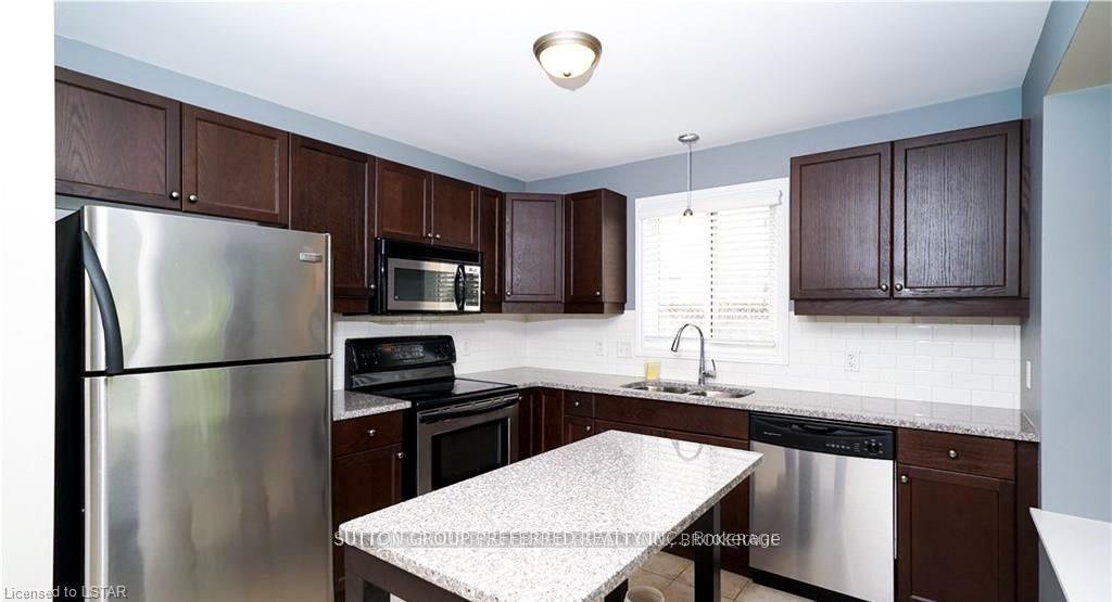 Photo 5 of 1708 Mickleborough Drive, London, North I — HOMEH