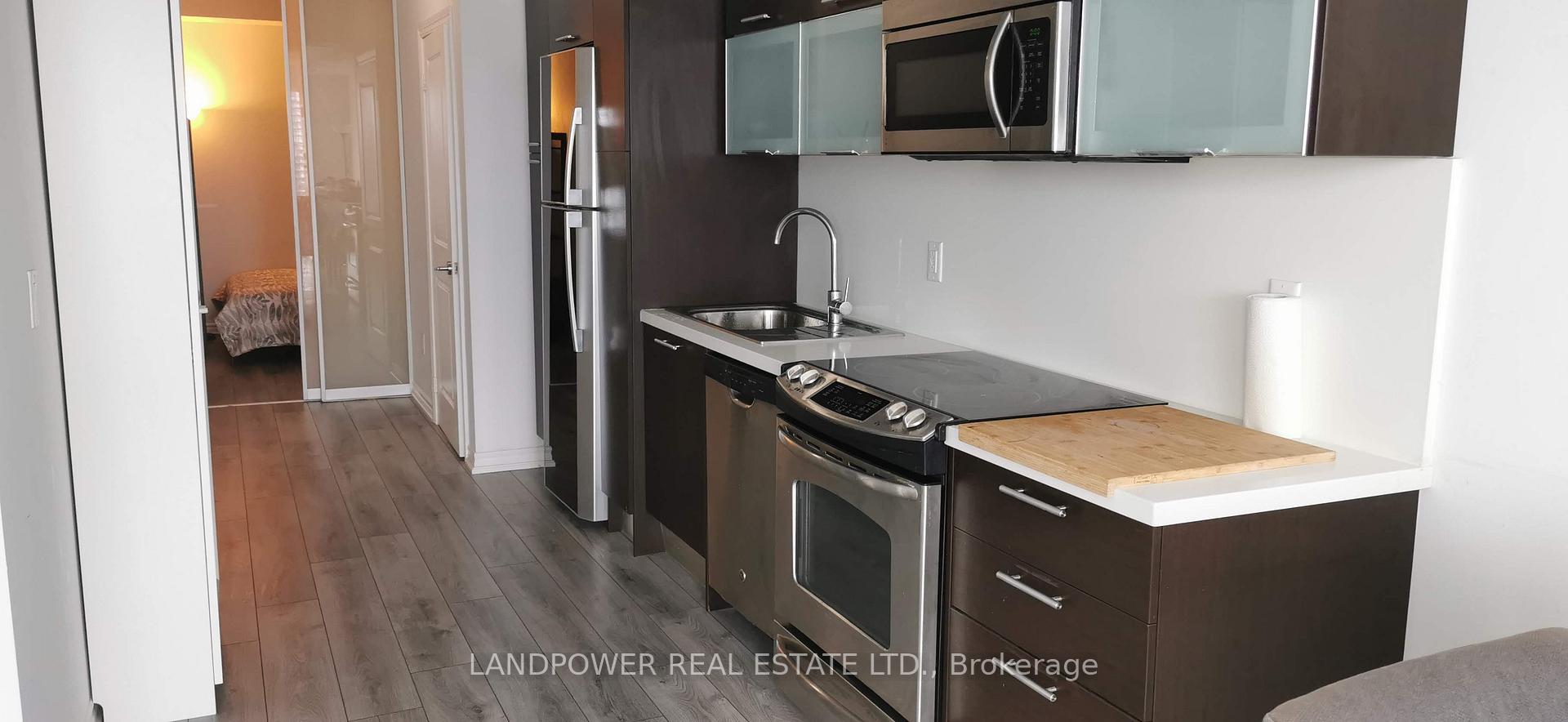 Photo 14 of Unit 5501, 386 Yonge Street, Toronto, Bay Street Corridor — HOMEH