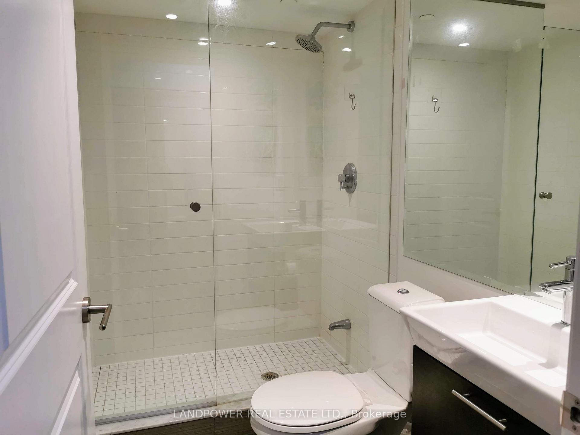 Photo 24 of Unit 5501, 386 Yonge Street, Toronto, Bay Street Corridor — HOMEH