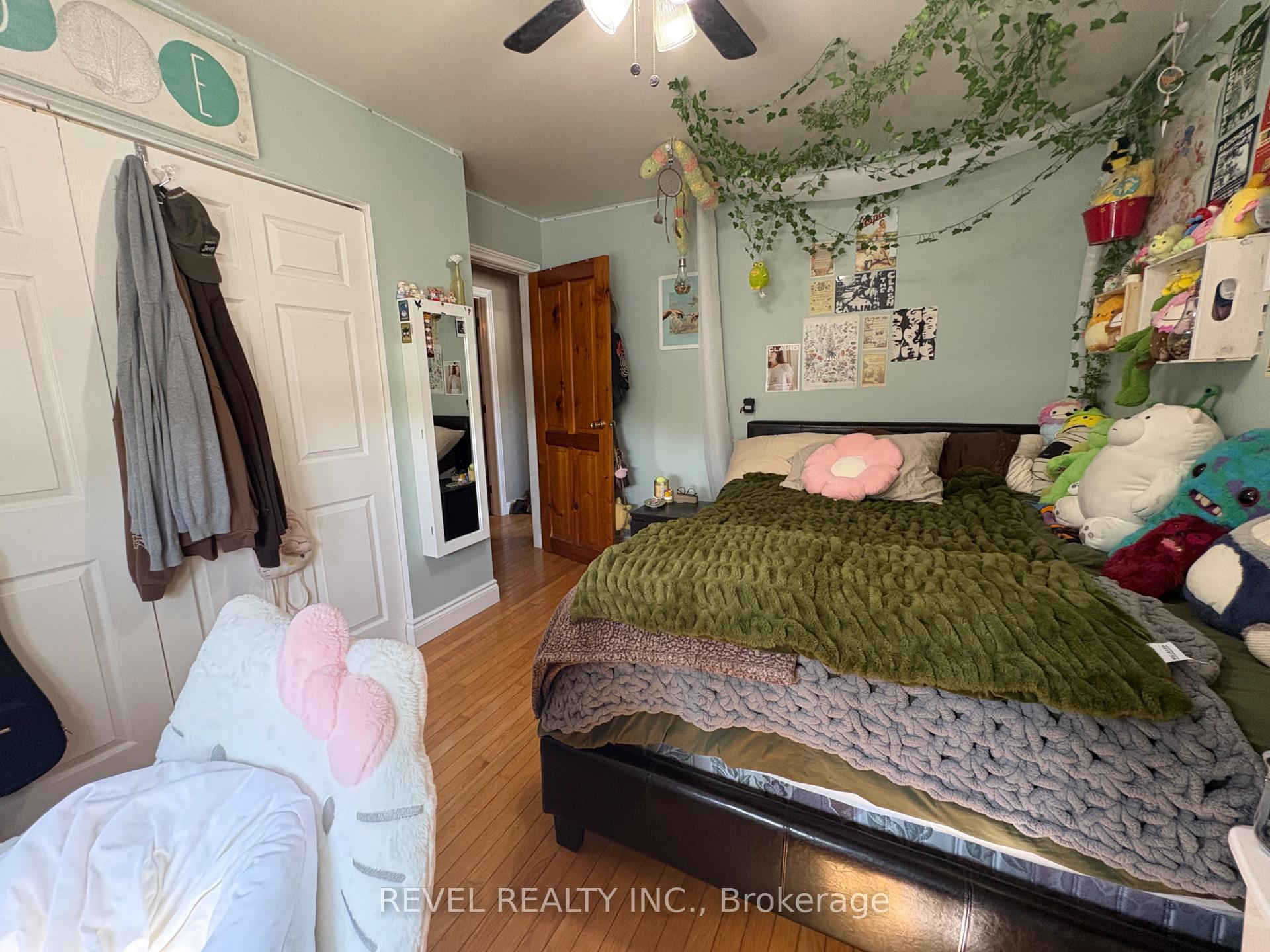 Photo 19 of 226 Second Avenue, Cochrane — HOMEH