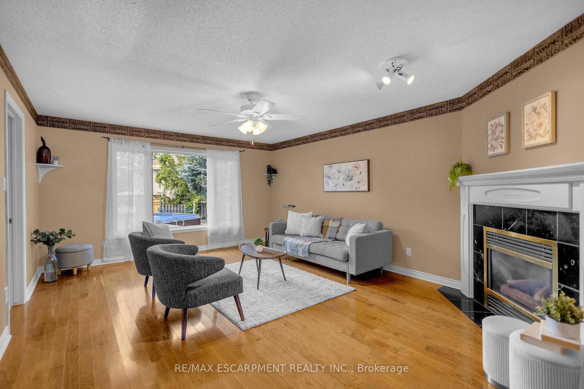 Photo 13 of 489 Acadia Drive, Hamilton, Butler — HOMEH