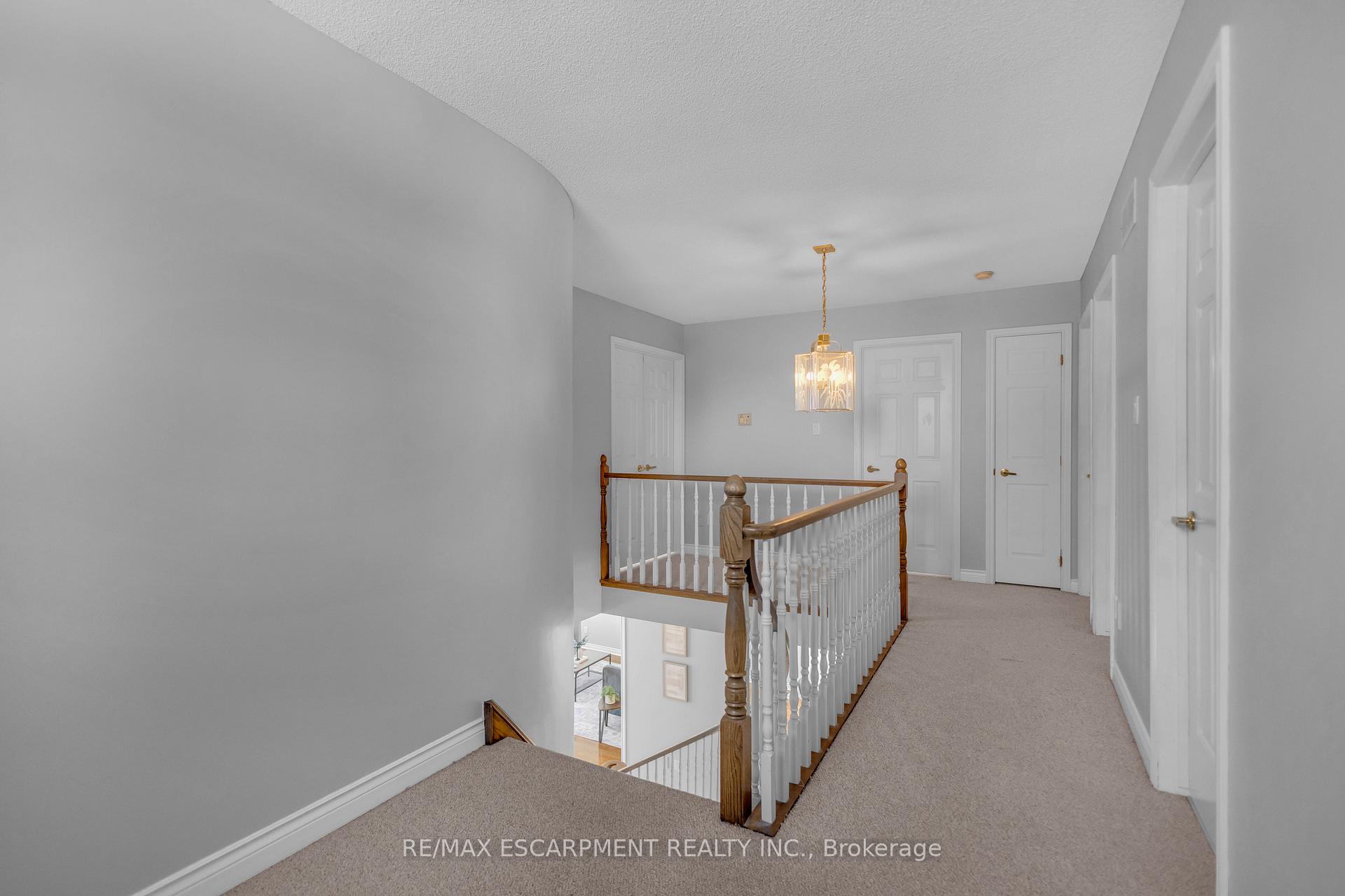 Photo 19 of 489 Acadia Drive, Hamilton, Butler — HOMEH