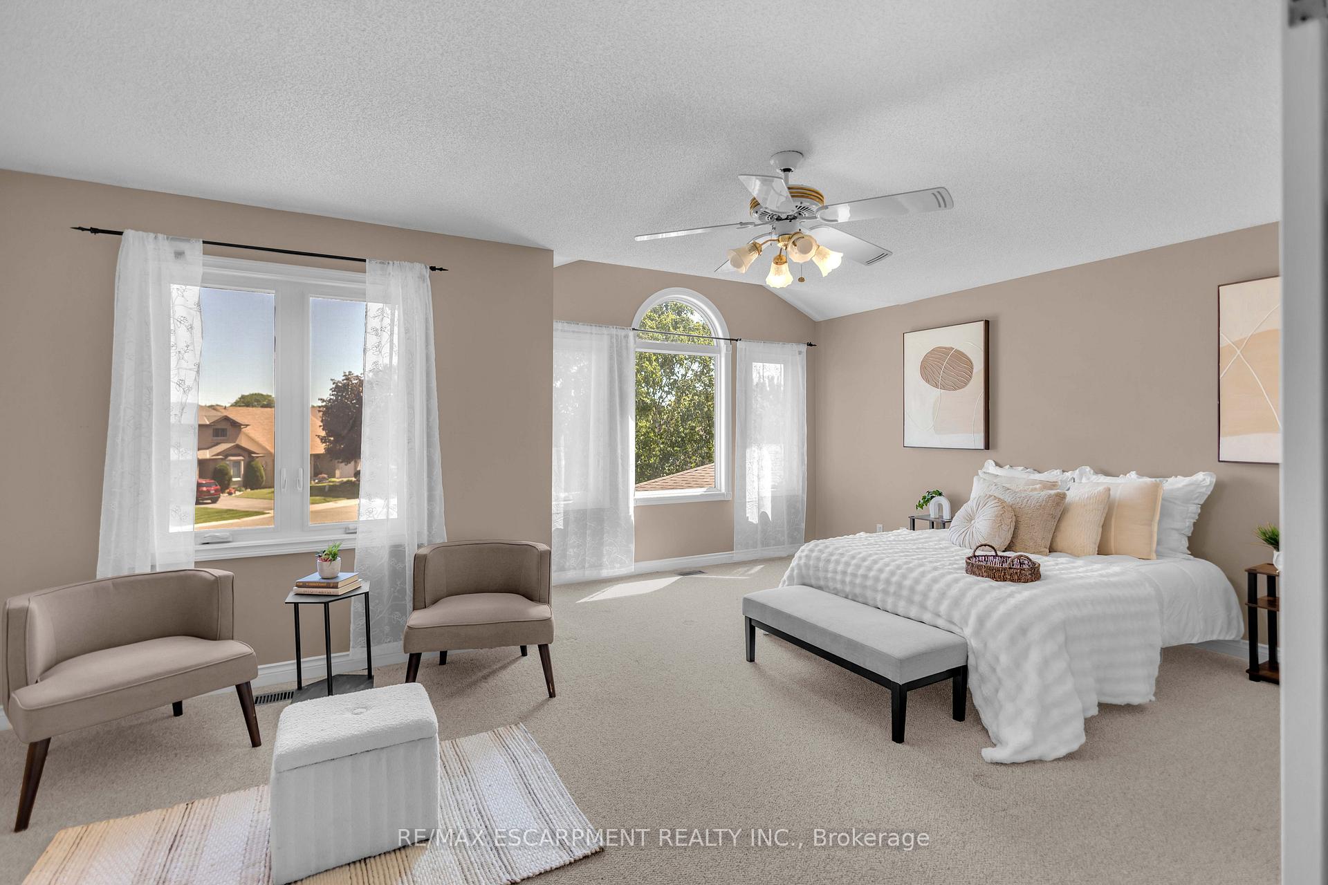Photo 20 of 489 Acadia Drive, Hamilton, Butler — HOMEH