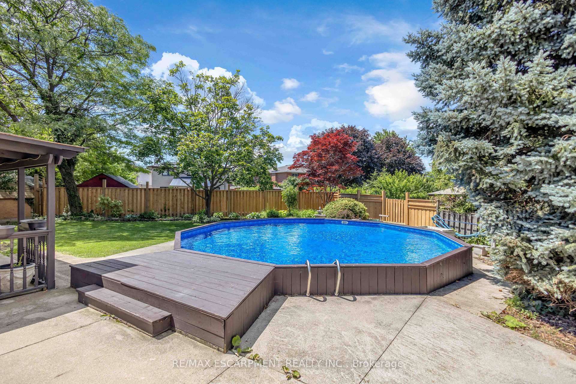 Photo 34 of 489 Acadia Drive, Hamilton, Butler — HOMEH