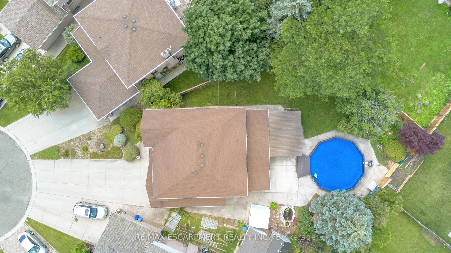Photo 38 of 489 Acadia Drive, Hamilton, Butler — HOMEH