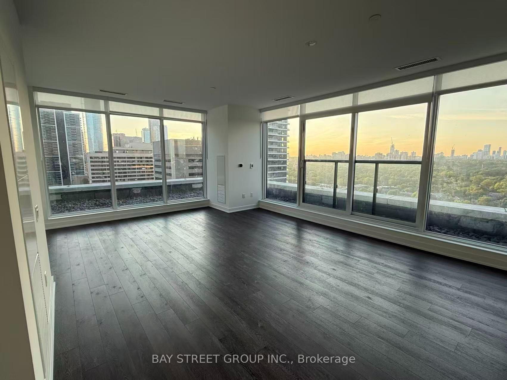 Photo 2 of Unit 2604, 609 Sherbourne Street, Toronto, North St. James Town — HOMEH