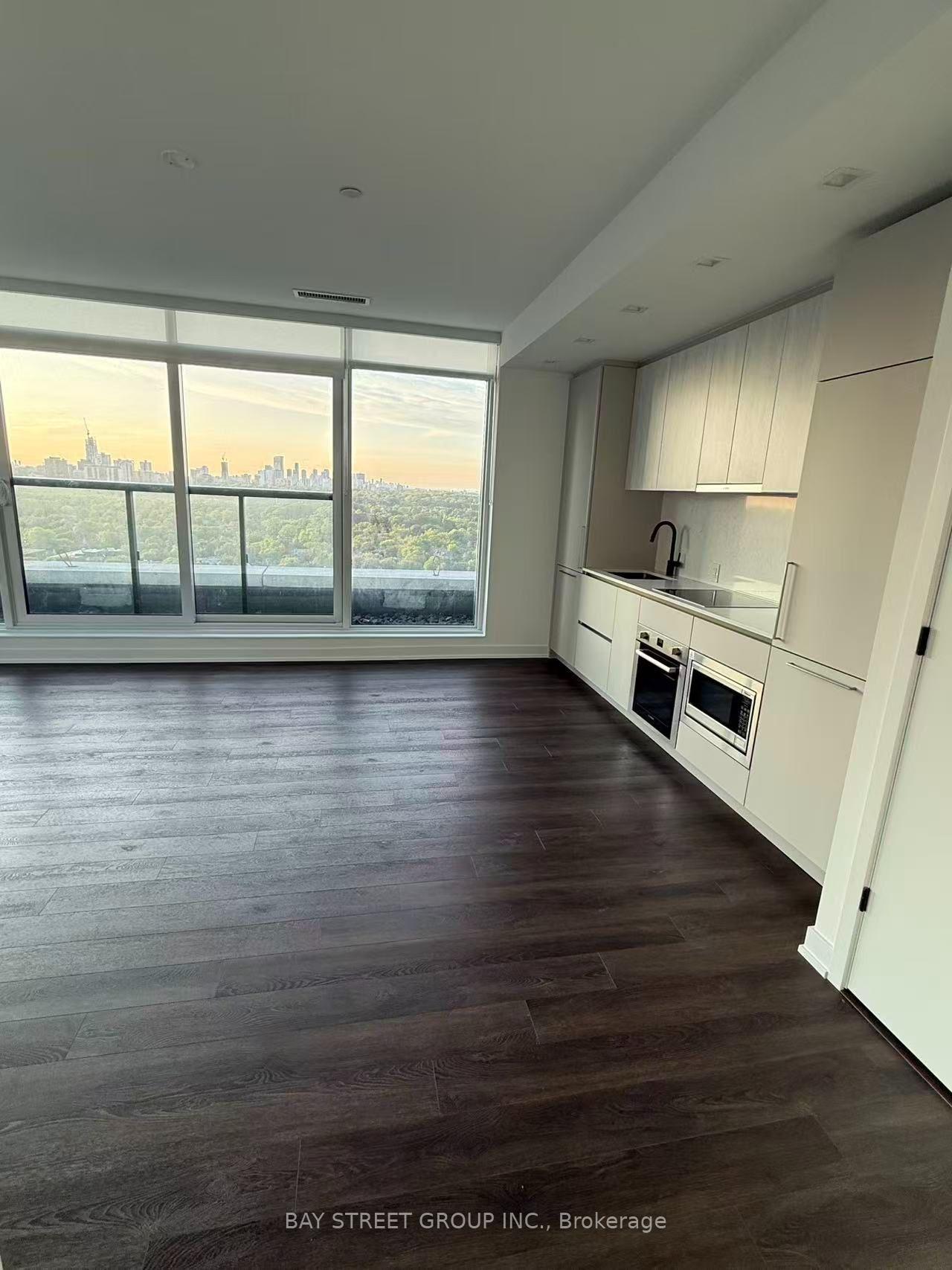 Photo 4 of Unit 2604, 609 Sherbourne Street, Toronto, North St. James Town — HOMEH