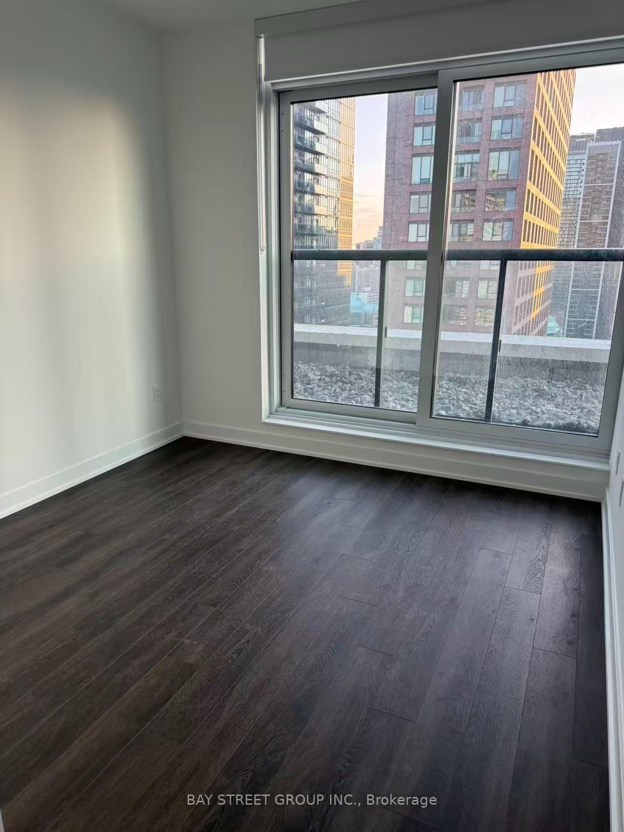 Photo 6 of Unit 2604, 609 Sherbourne Street, Toronto, North St. James Town — HOMEH