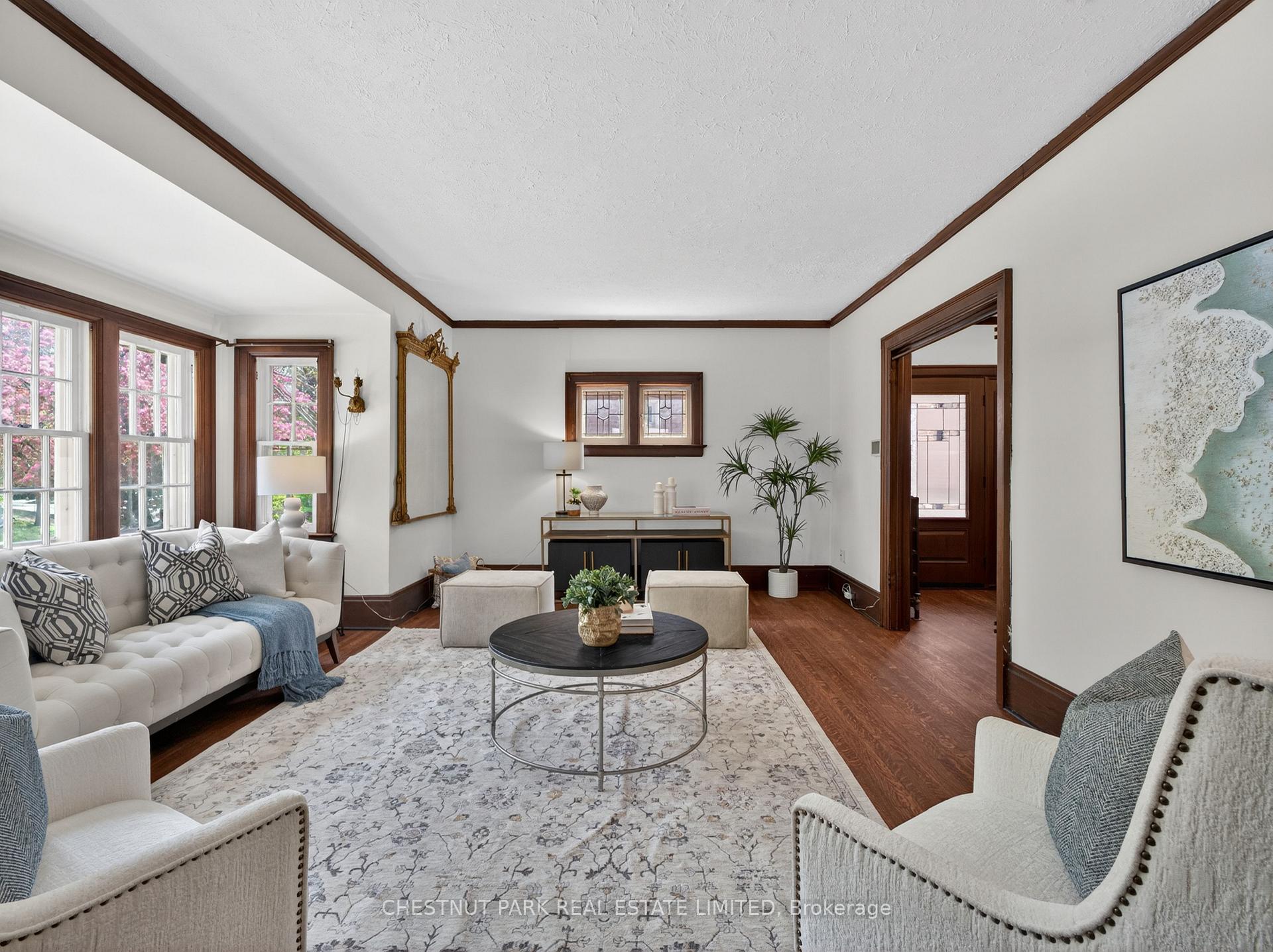 Photo 6 of 14 Servington Crescent, Toronto, Mount Pleasant West — HOMEH