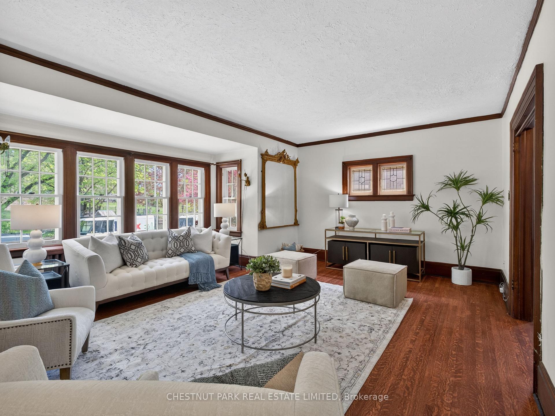 Photo 7 of 14 Servington Crescent, Toronto, Mount Pleasant West — HOMEH