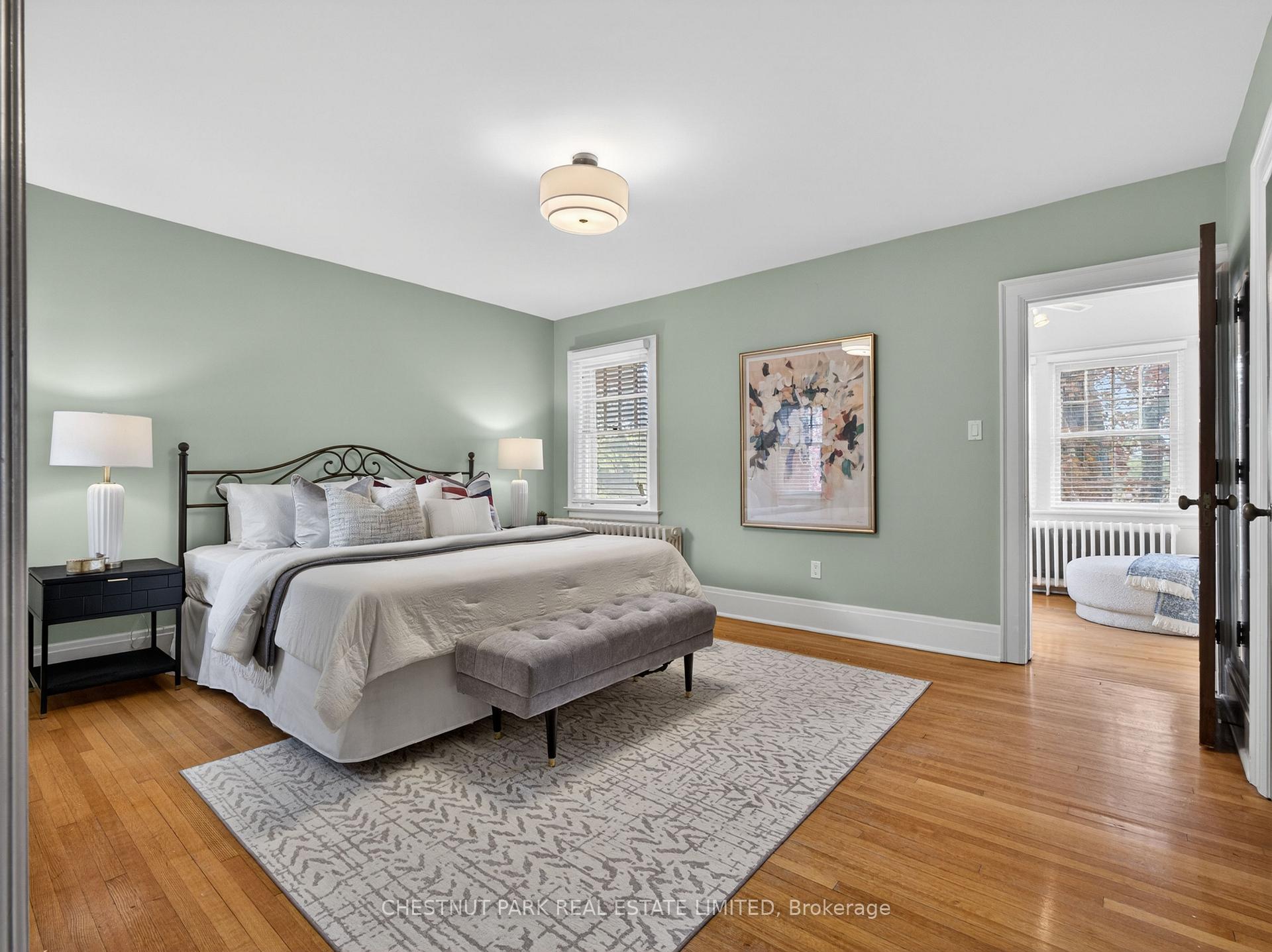 Photo 12 of 14 Servington Crescent, Toronto, Mount Pleasant West — HOMEH