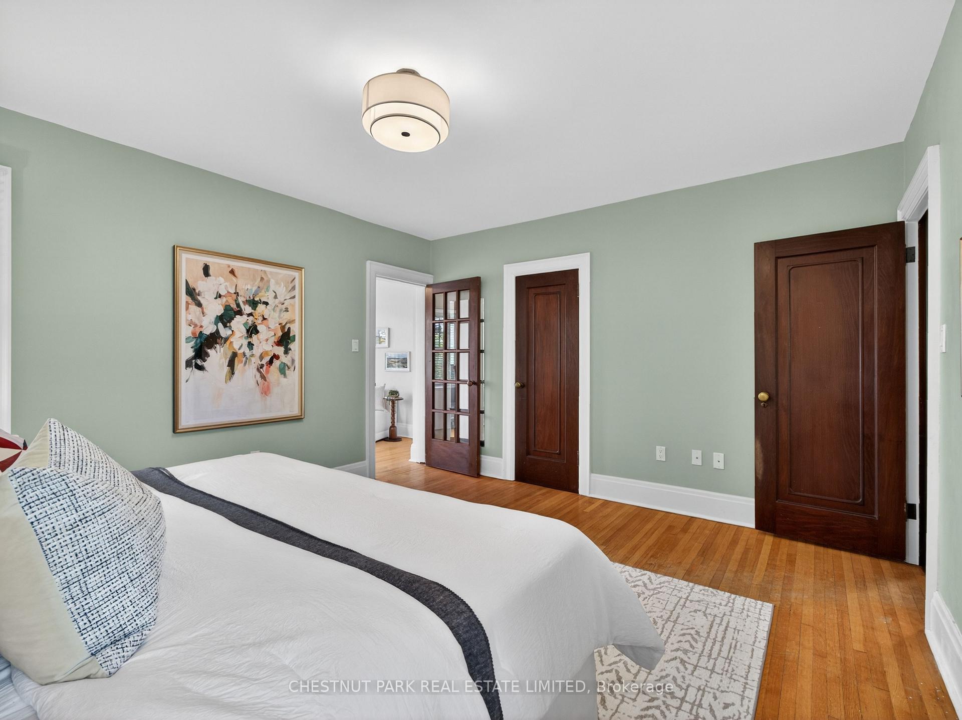Photo 14 of 14 Servington Crescent, Toronto, Mount Pleasant West — HOMEH