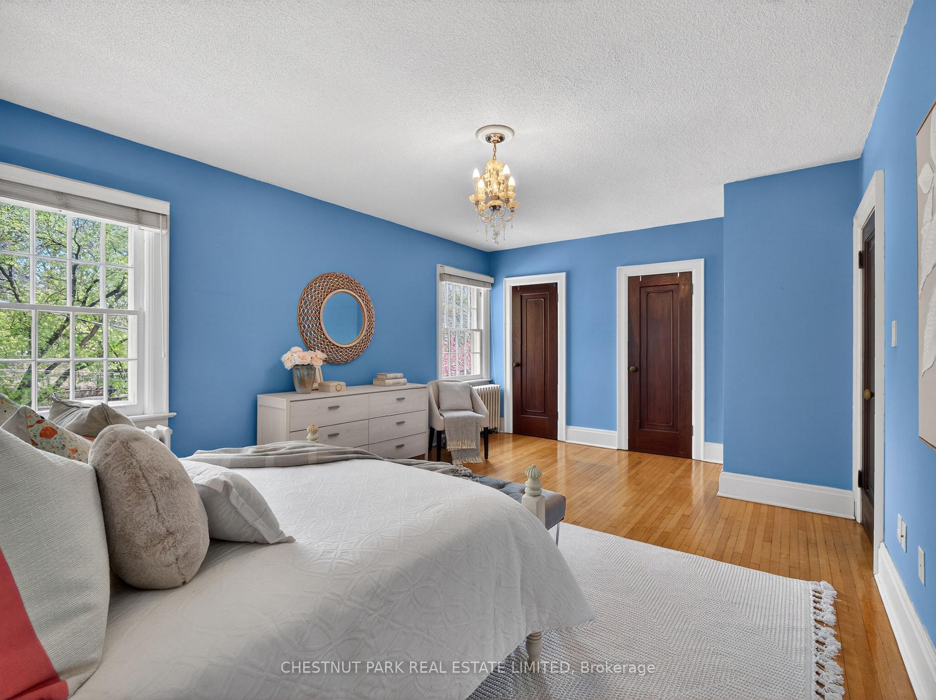 Photo 18 of 14 Servington Crescent, Toronto, Mount Pleasant West — HOMEH