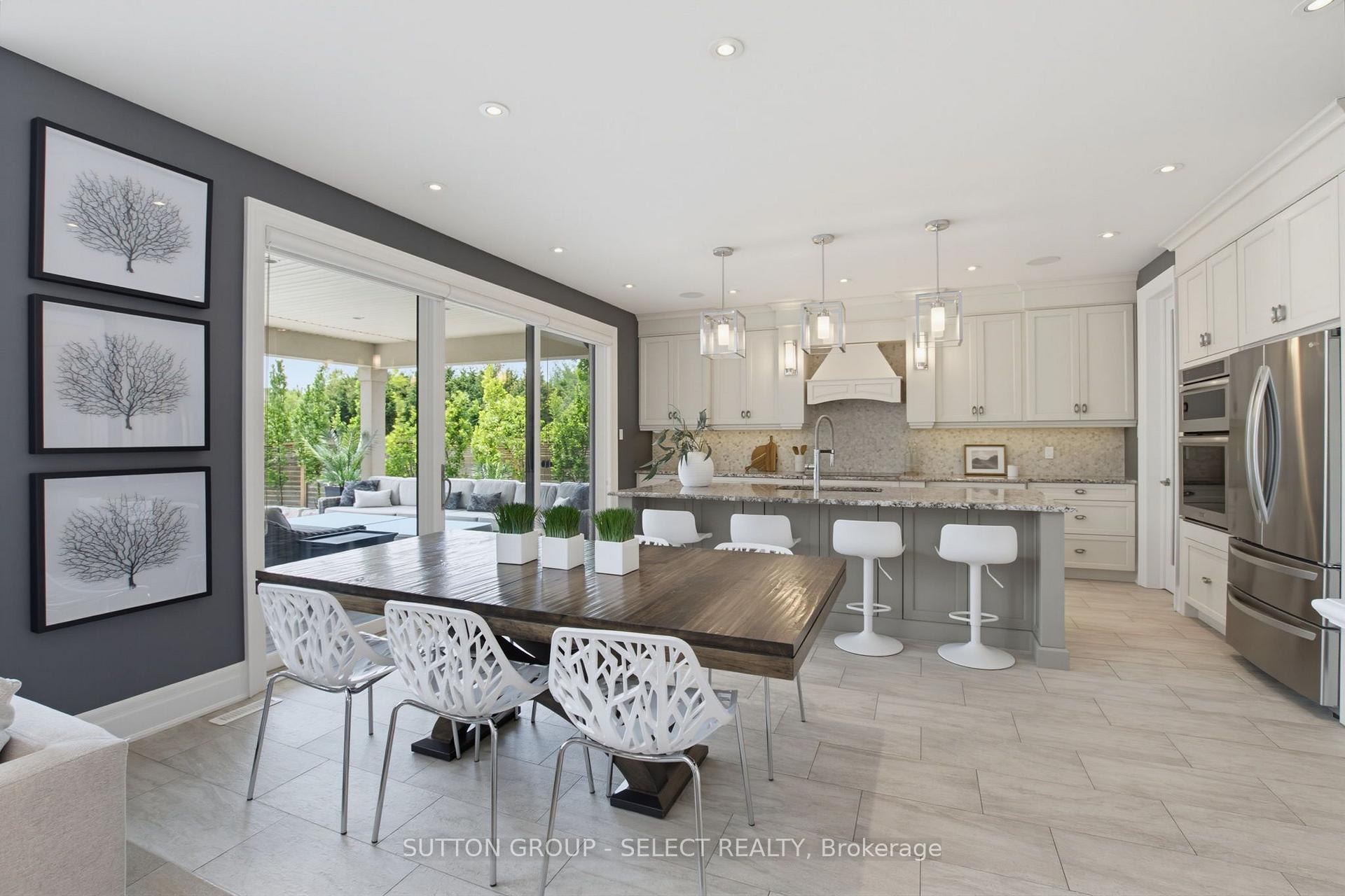 Photo 10 of 2303 Waterside Court, London, North R — HOMEH