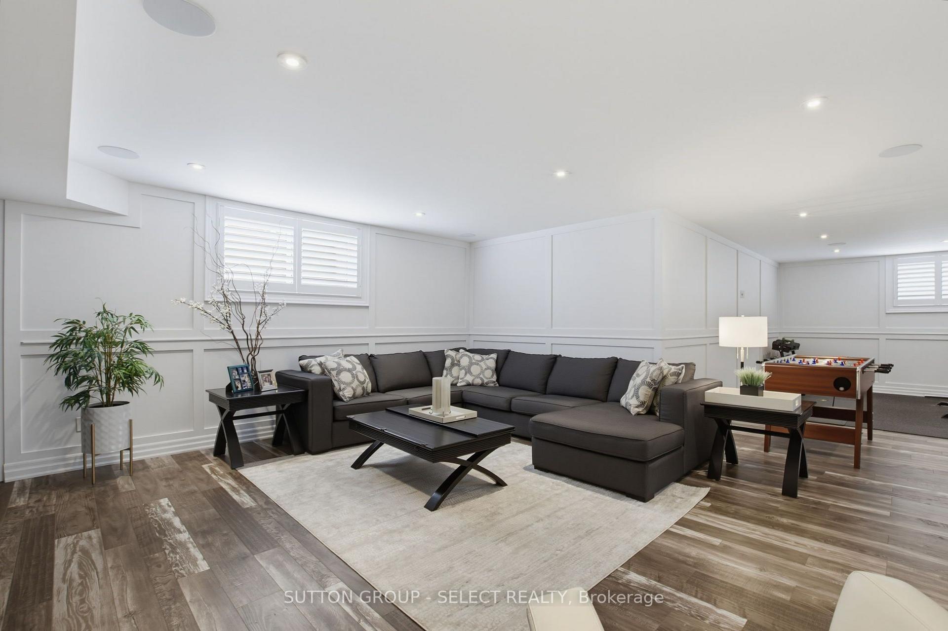 Photo 35 of 2303 Waterside Court, London, North R — HOMEH