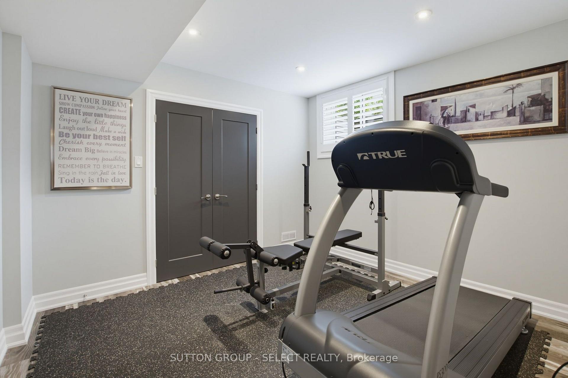 Photo 37 of 2303 Waterside Court, London, North R — HOMEH