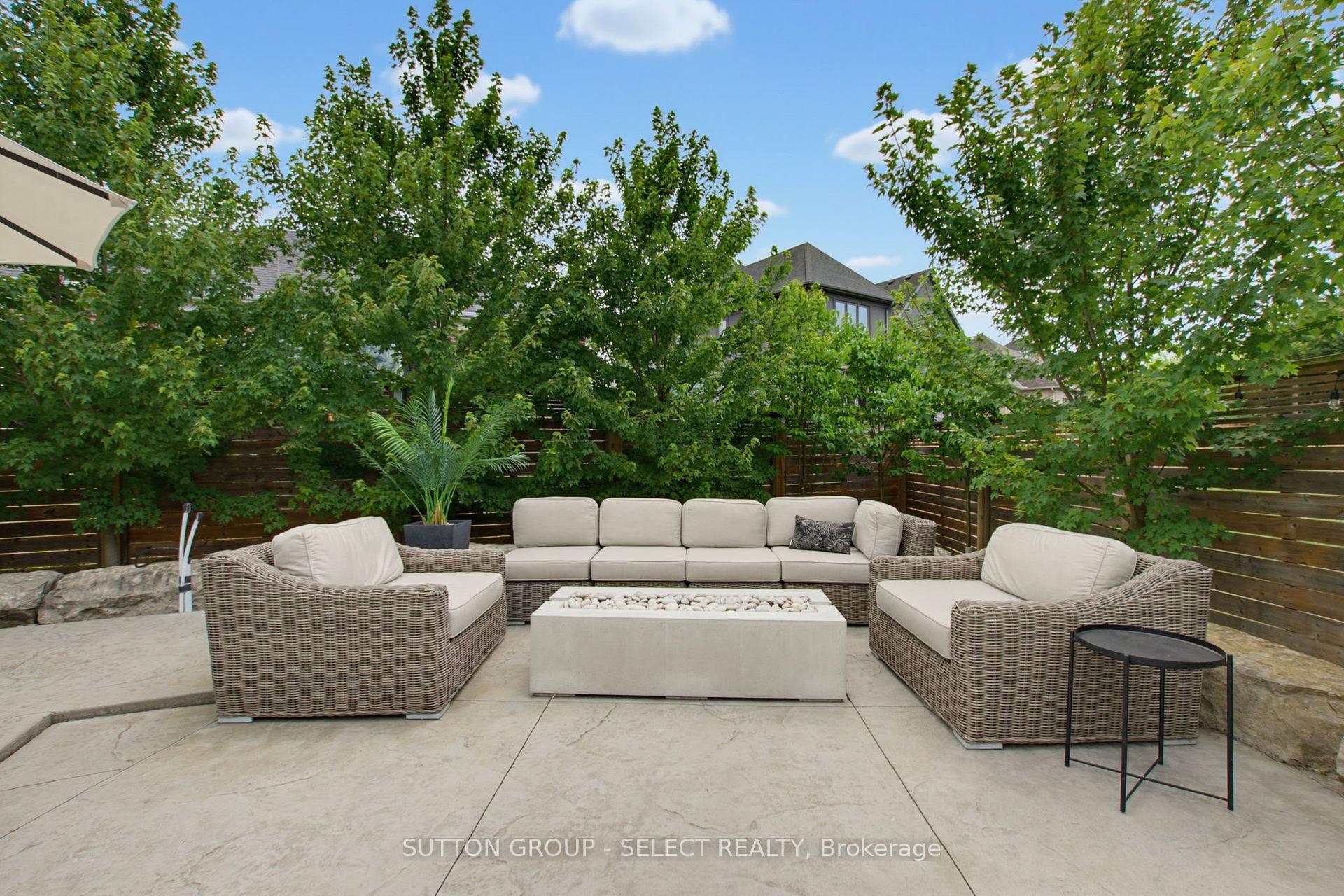 Photo 46 of 2303 Waterside Court, London, North R — HOMEH