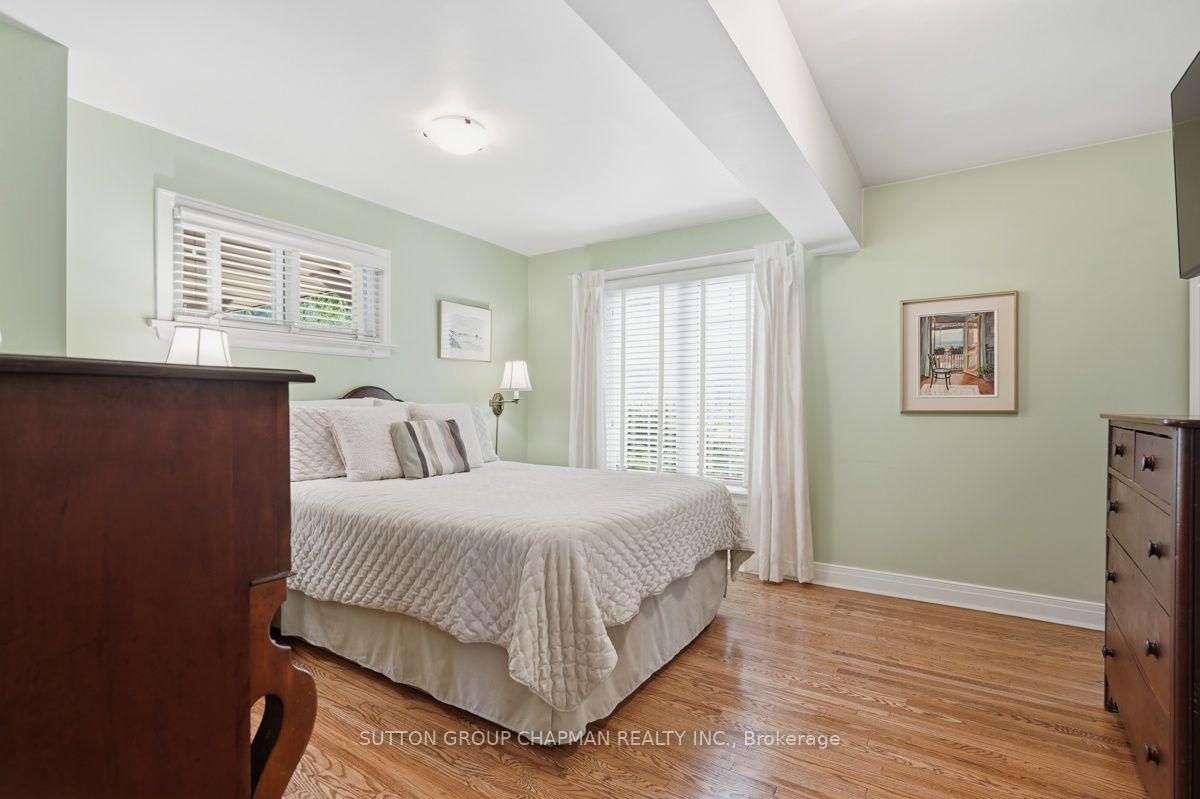 Photo 19 of 763 Oban Crescent, London, North P — HOMEH