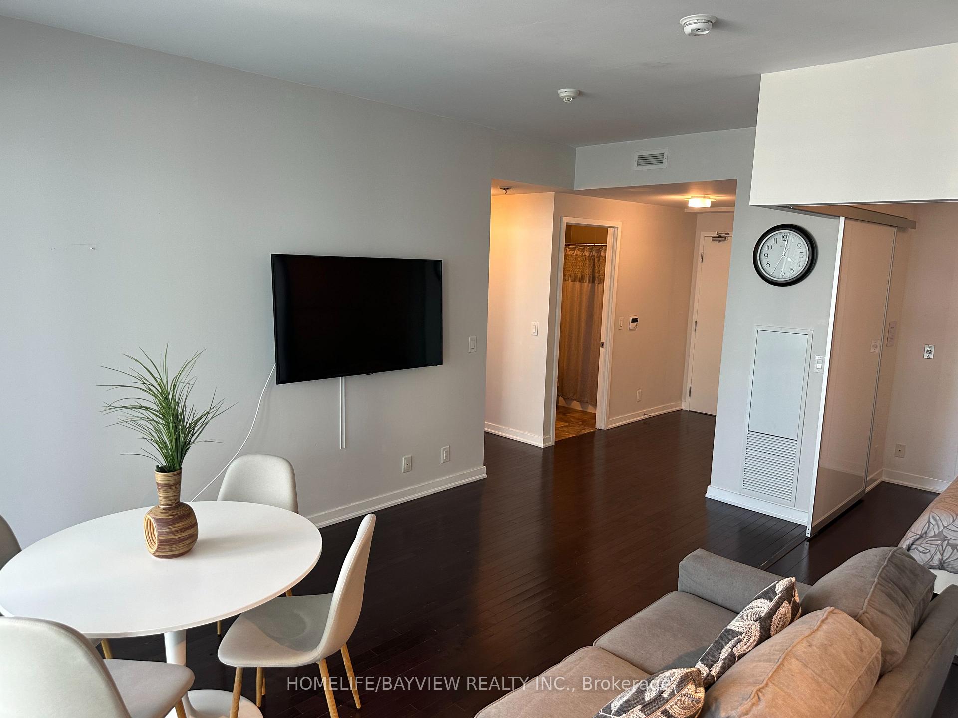 Photo 7 of Unit 2701, 14 York Street, Toronto, Waterfront Communities — HOMEH