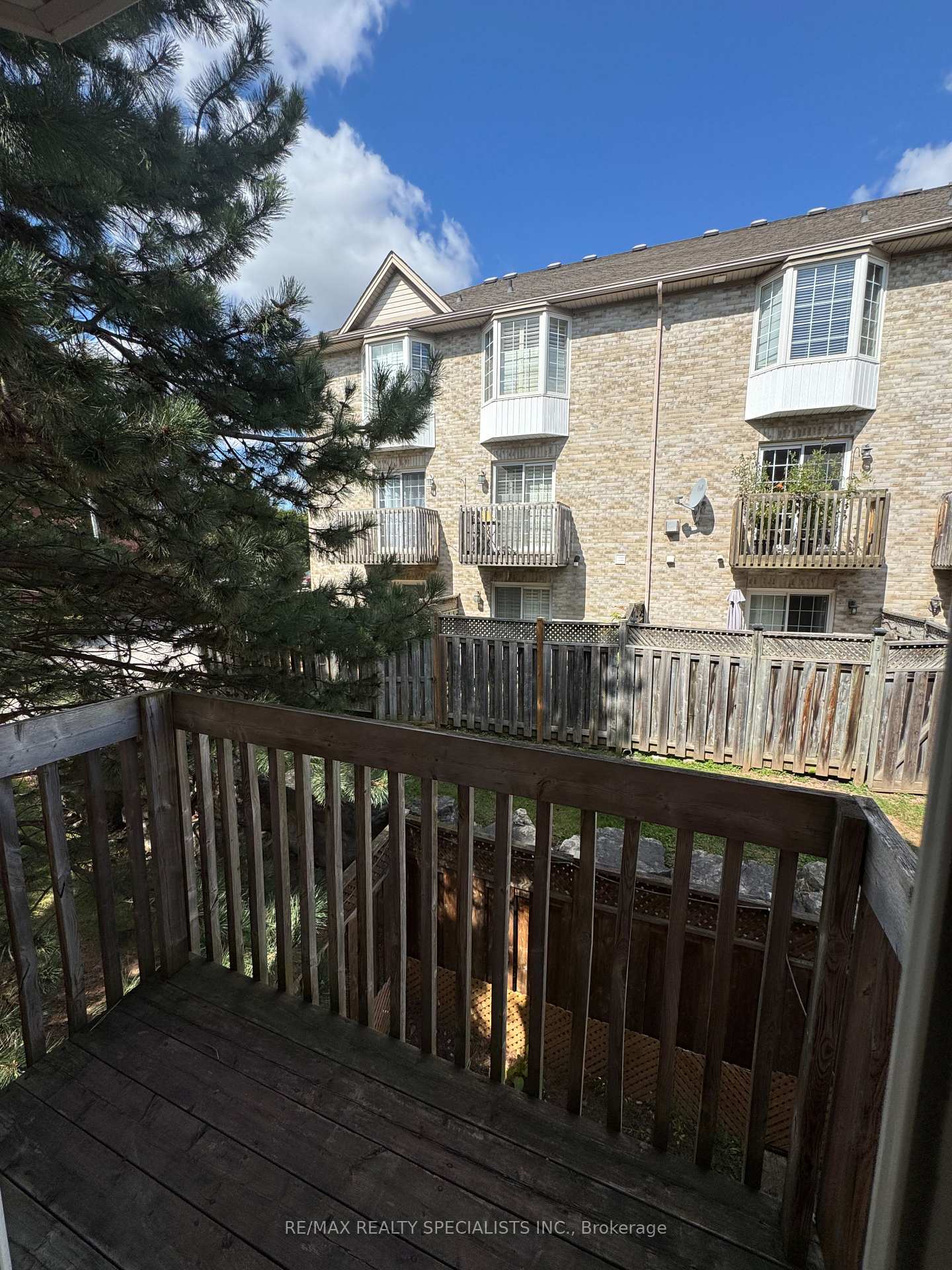 Photo 15 of Unit 36, 3480 Upper Middle Road, Burlington, Palmer — HOMEH