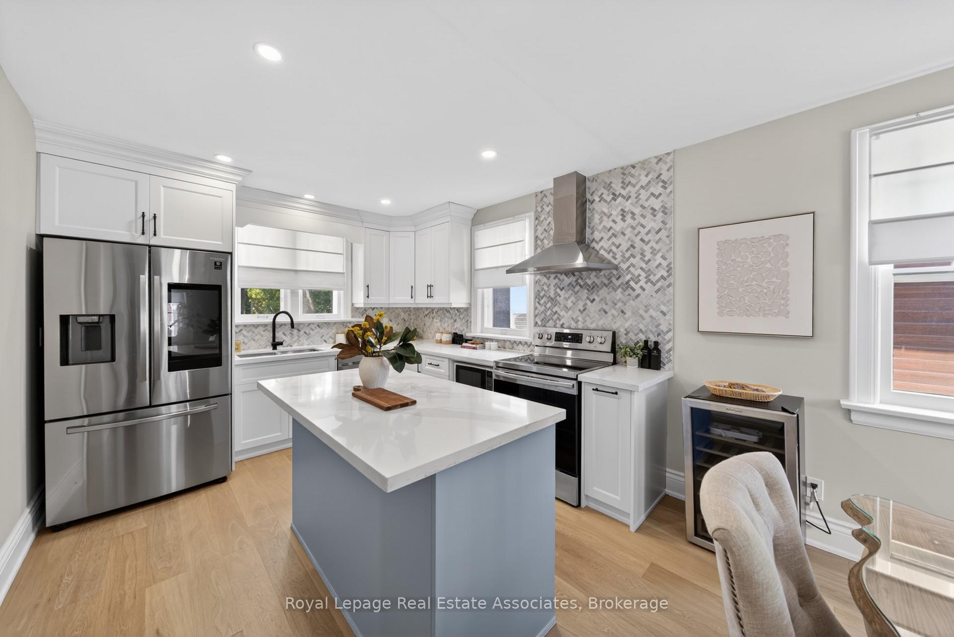 Photo 9 of 24 Peel Avenue, Brampton, Downtown Brampton — HOMEH
