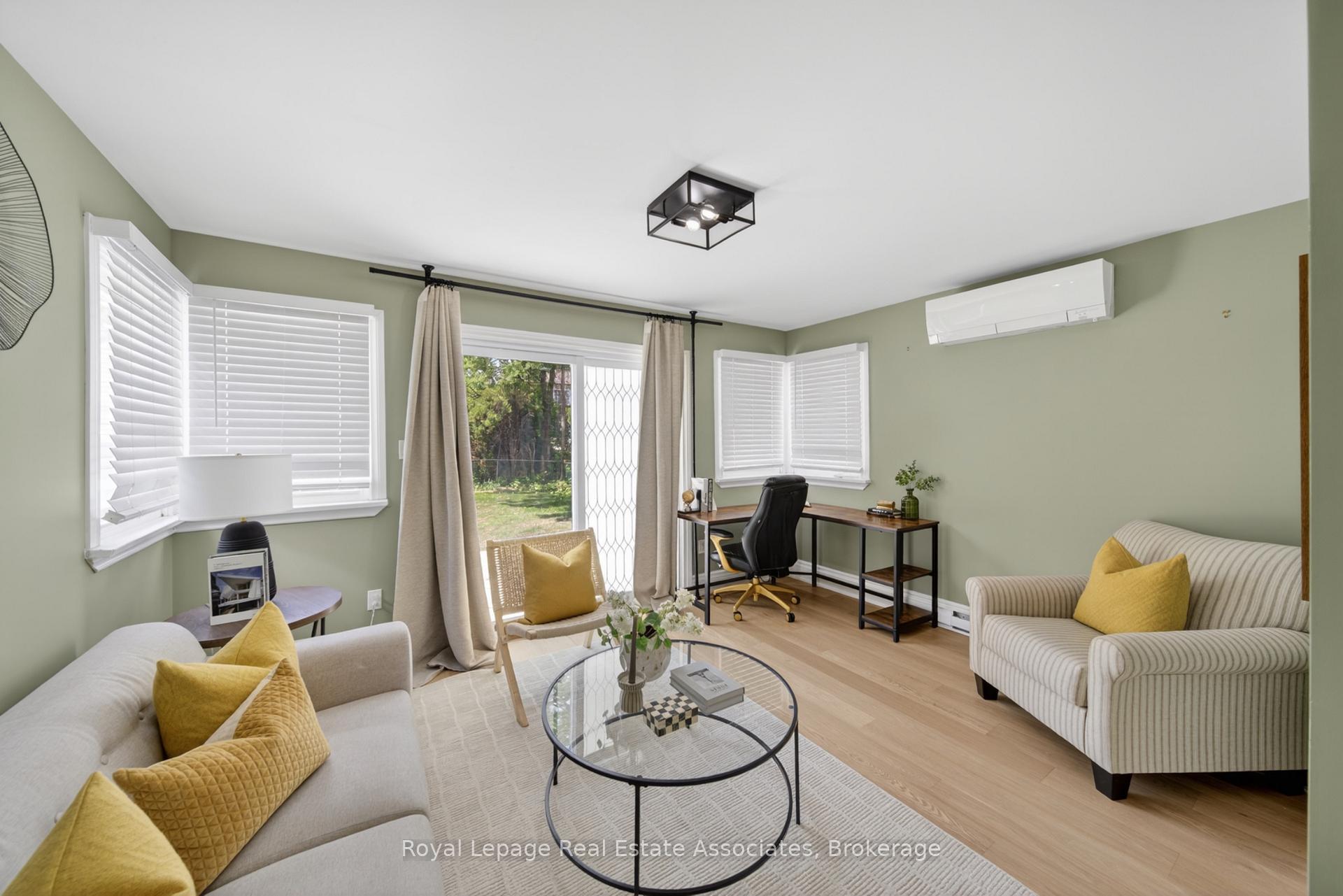 Photo 14 of 24 Peel Avenue, Brampton, Downtown Brampton — HOMEH