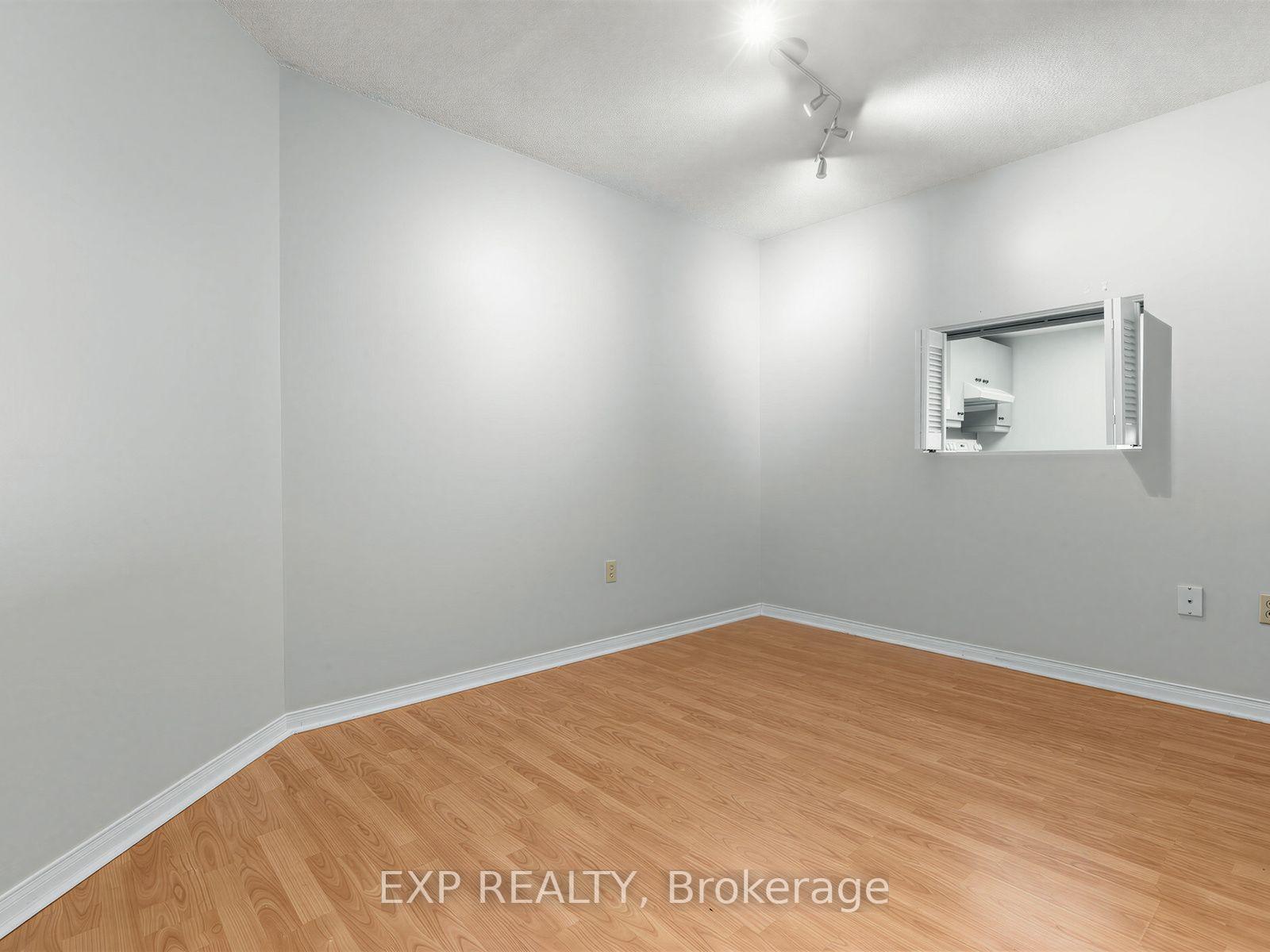 Photo 8 of Unit 1902, 131 Beecroft Road, North York, Lansing-Westgate — HOMEH