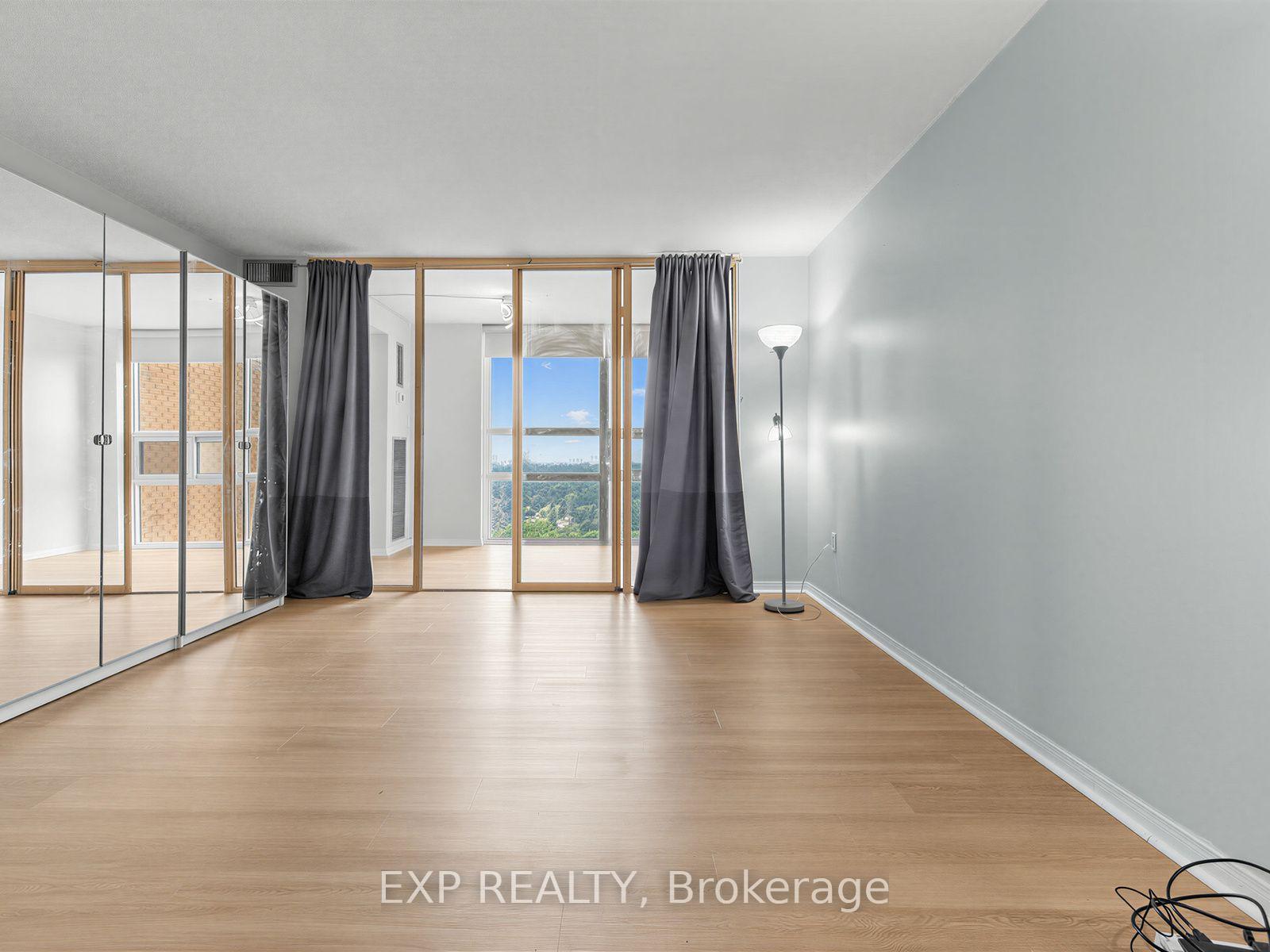 Photo 10 of Unit 1902, 131 Beecroft Road, North York, Lansing-Westgate — HOMEH
