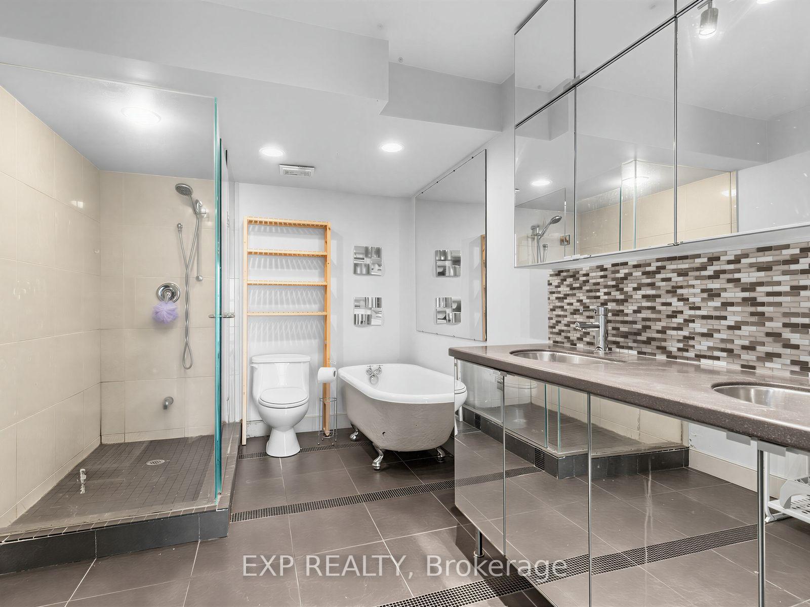 Photo 11 of Unit 1902, 131 Beecroft Road, North York, Lansing-Westgate — HOMEH