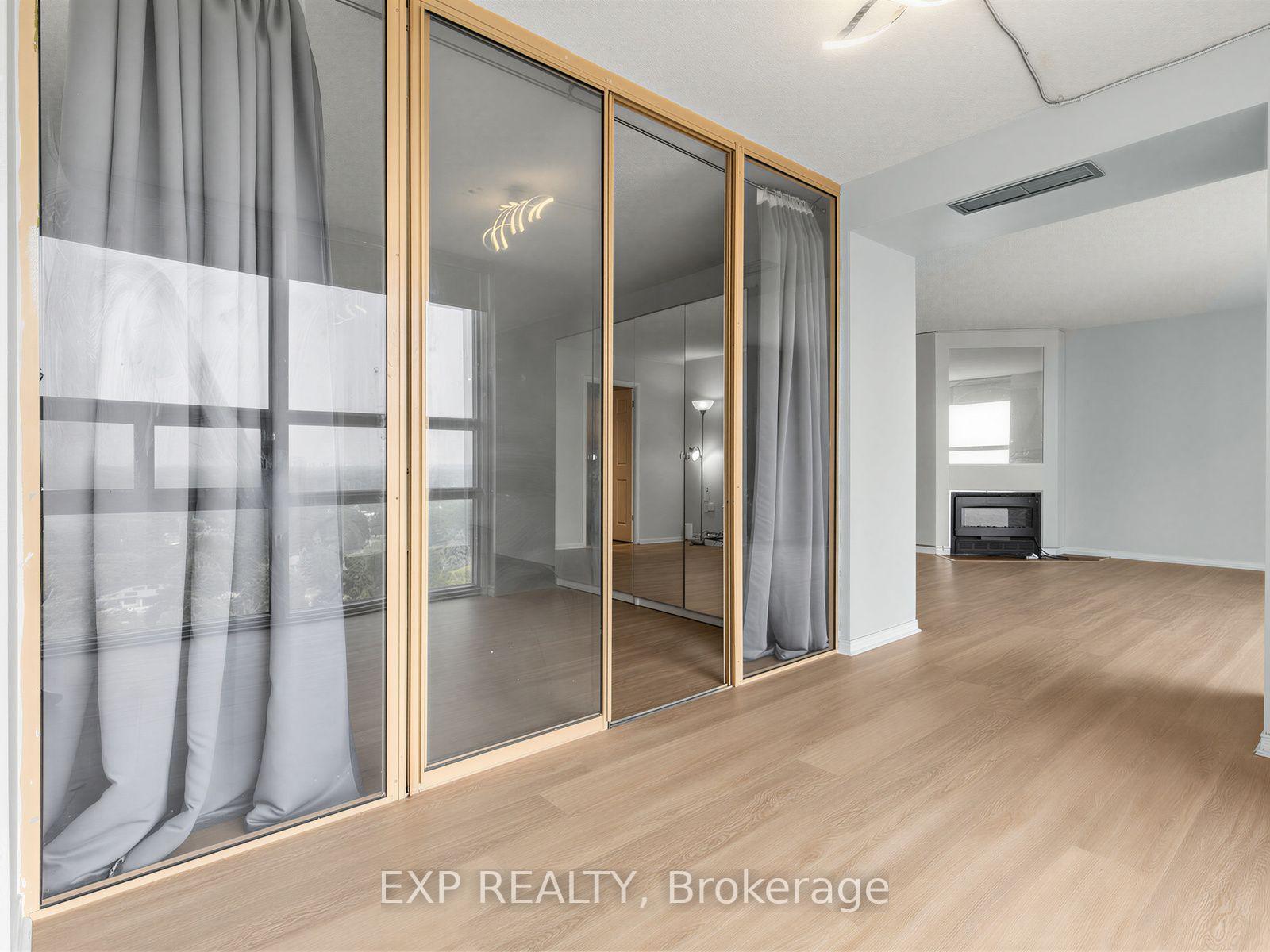 Photo 13 of Unit 1902, 131 Beecroft Road, North York, Lansing-Westgate — HOMEH