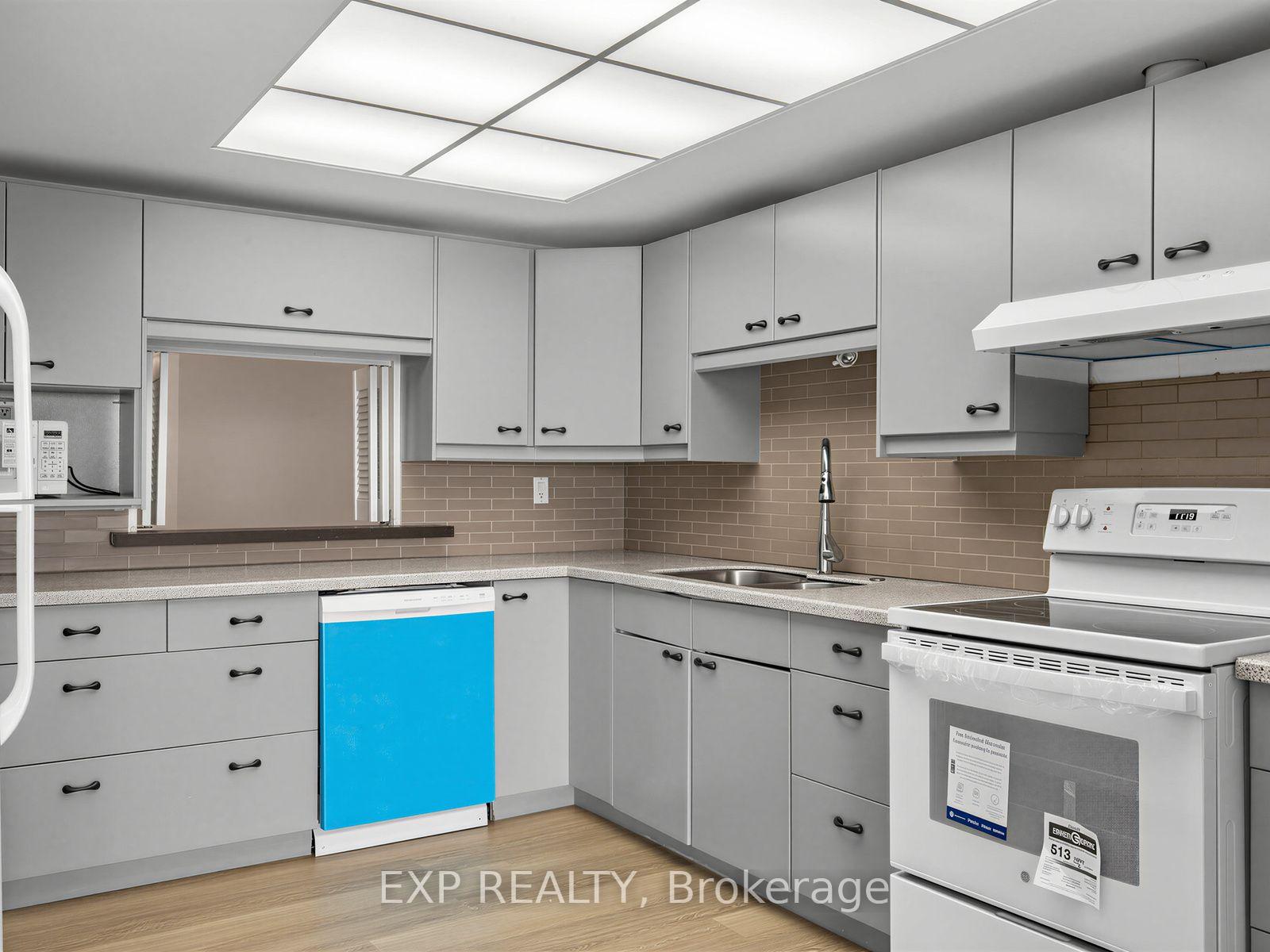 Photo 18 of Unit 1902, 131 Beecroft Road, North York, Lansing-Westgate — HOMEH