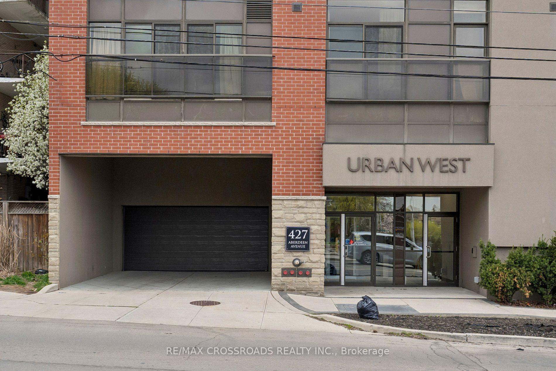 Photo 2 of Unit 201, 427 Aberdeen Avenue, Hamilton, Kirkendall — HOMEH