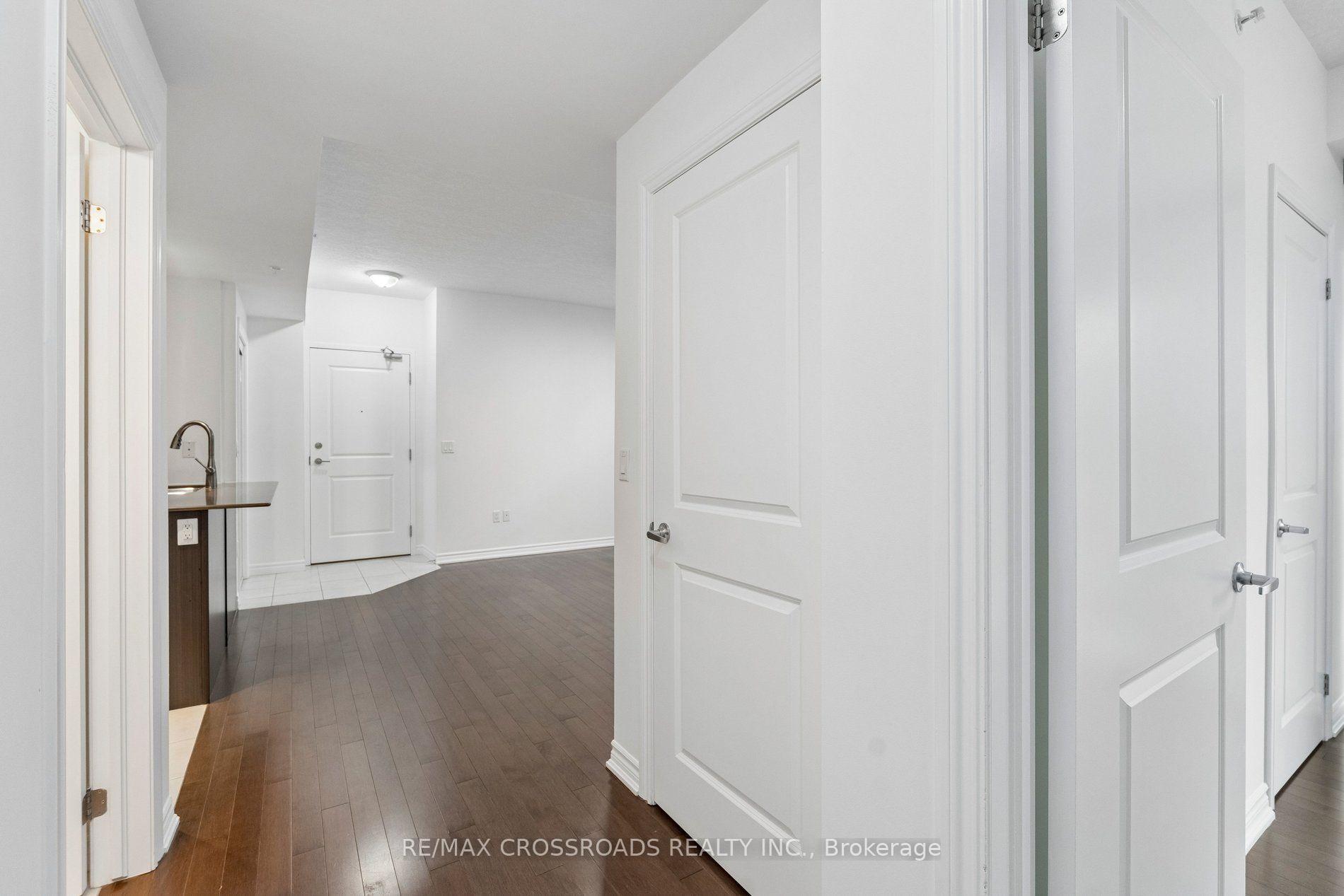 Photo 21 of Unit 201, 427 Aberdeen Avenue, Hamilton, Kirkendall — HOMEH