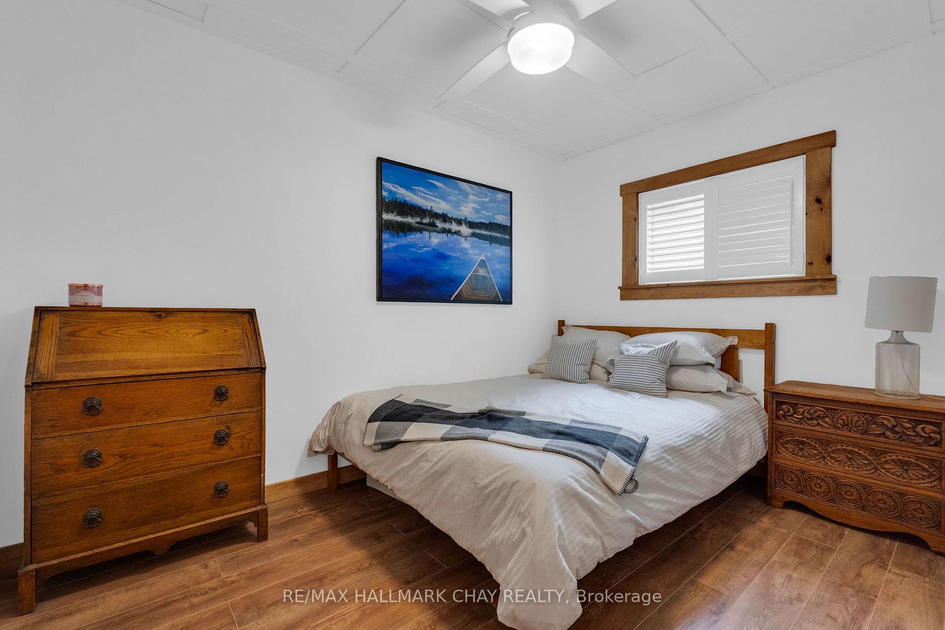 Photo 14 of 1315 Wolf Circle, Algonquin Highlands, Sherborne — HOMEH