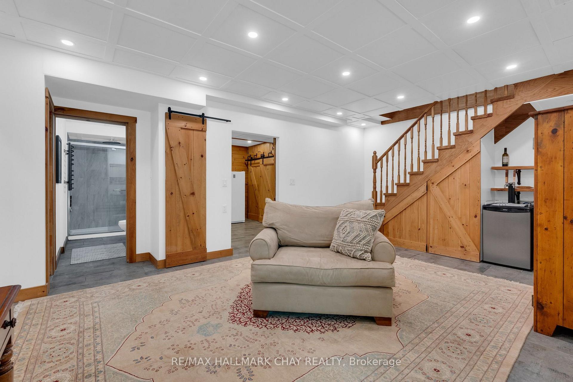 Photo 21 of 1315 Wolf Circle, Algonquin Highlands, Sherborne — HOMEH