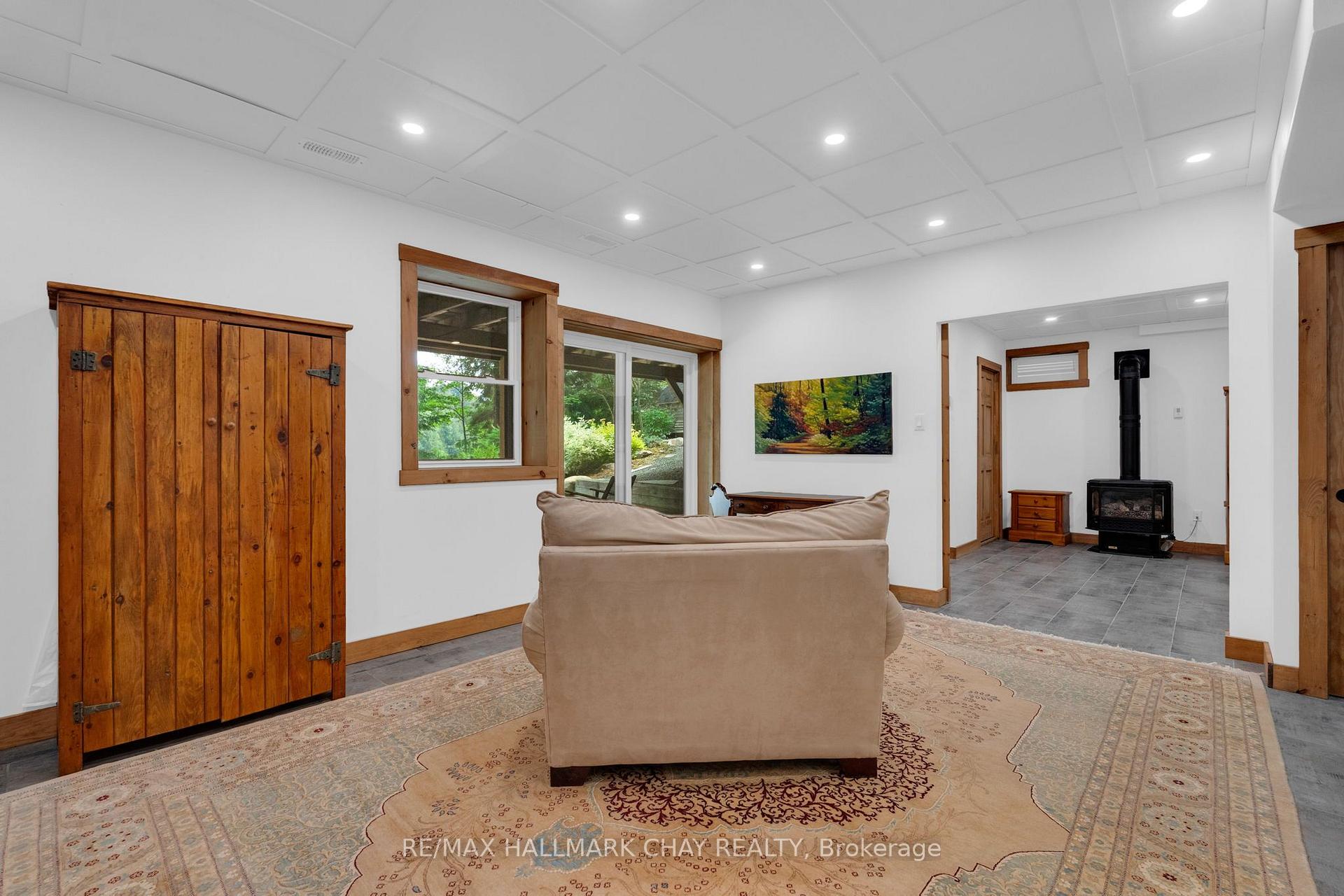 Photo 22 of 1315 Wolf Circle, Algonquin Highlands, Sherborne — HOMEH