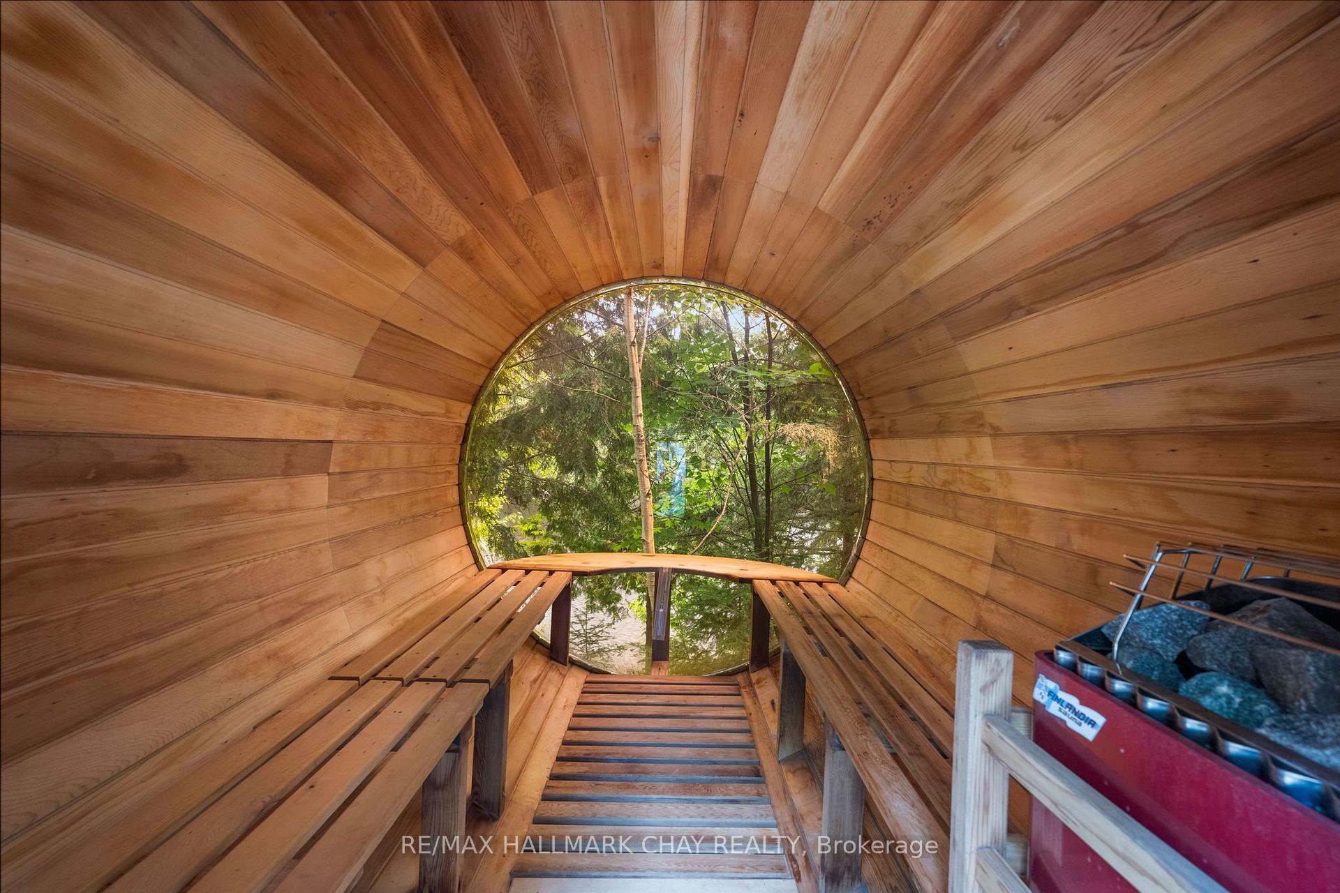 Photo 36 of 1315 Wolf Circle, Algonquin Highlands, Sherborne — HOMEH