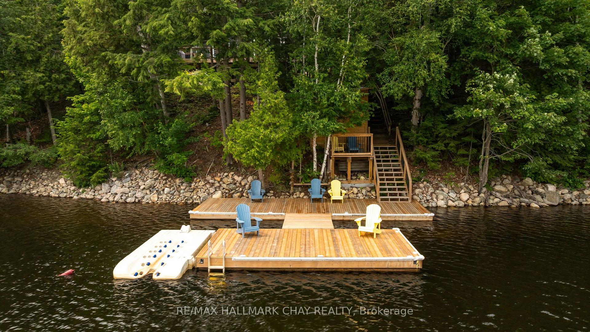 Photo 39 of 1315 Wolf Circle, Algonquin Highlands, Sherborne — HOMEH