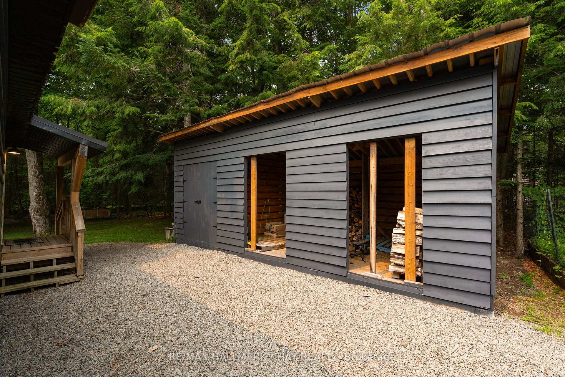 Photo 45 of 1315 Wolf Circle, Algonquin Highlands, Sherborne — HOMEH