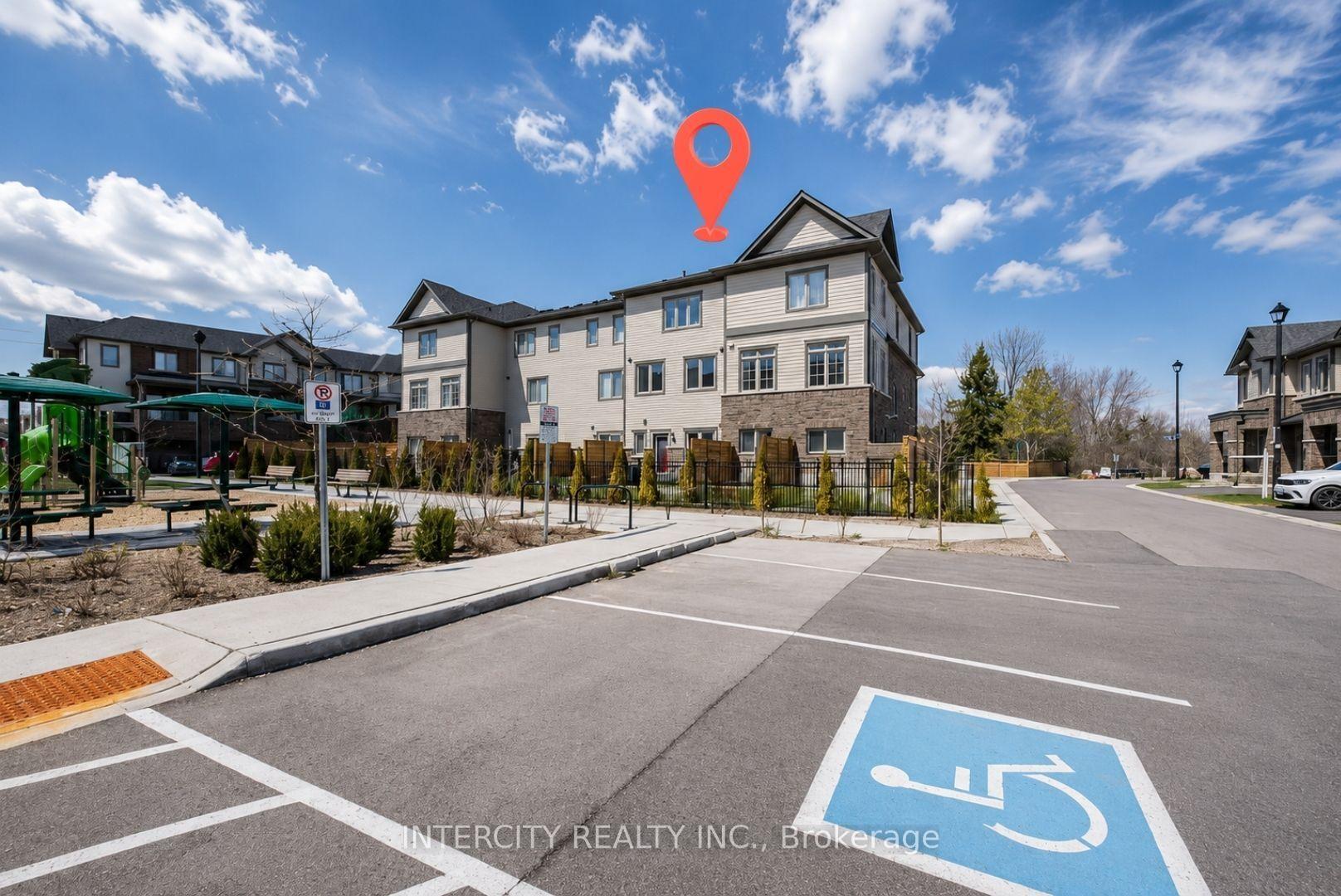 Photo 27 of 19 Senay Circle, Clarington, Courtice — HOMEH