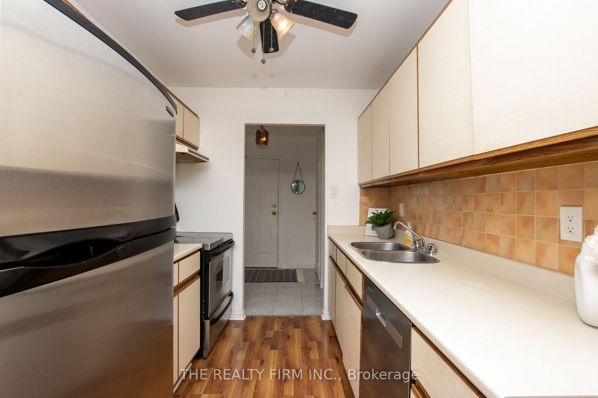 Photo 17 of Unit 403, 135 Baseline Road W, London, South D — HOMEH