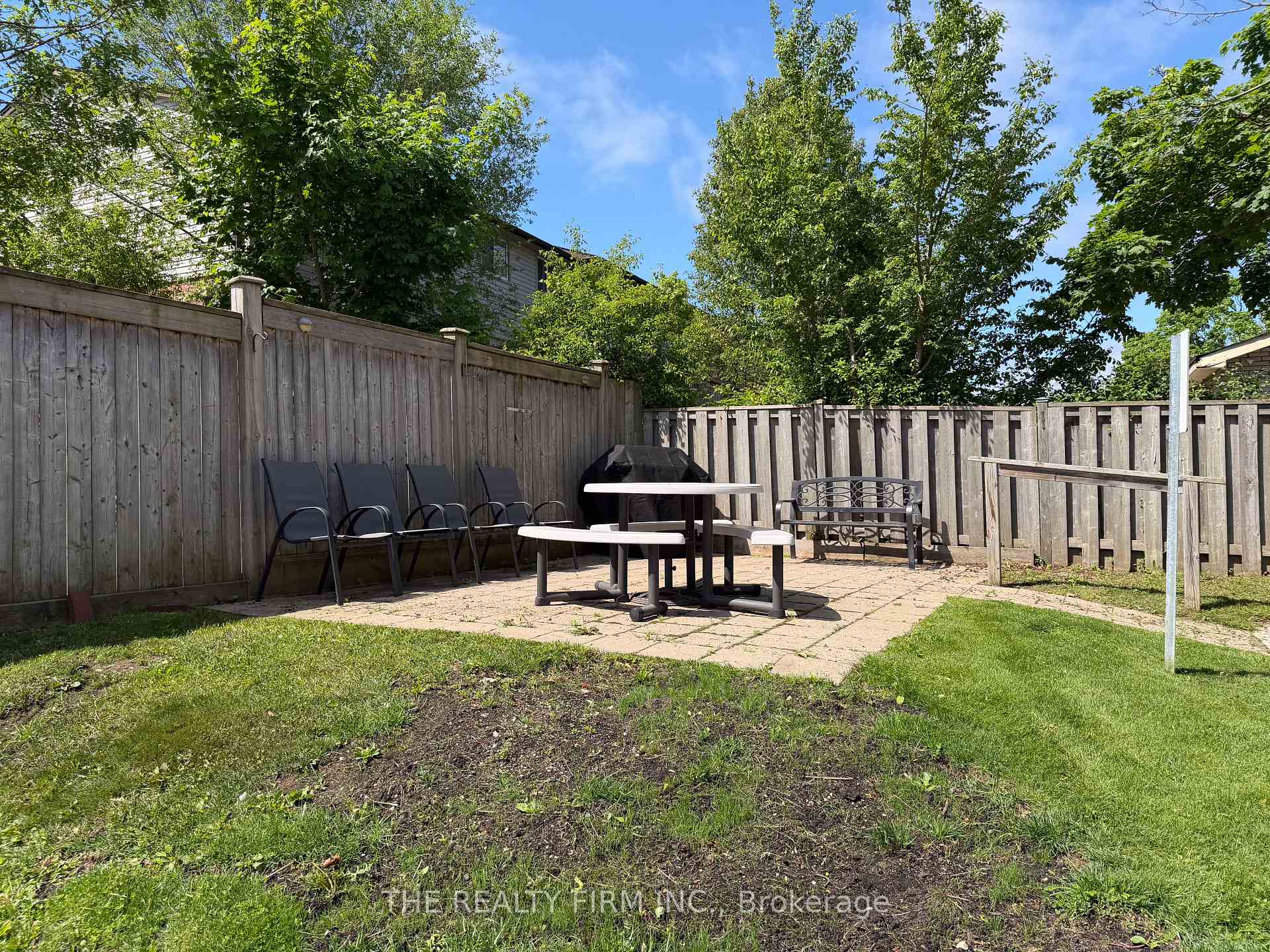 Photo 26 of Unit 403, 135 Baseline Road W, London, South D — HOMEH