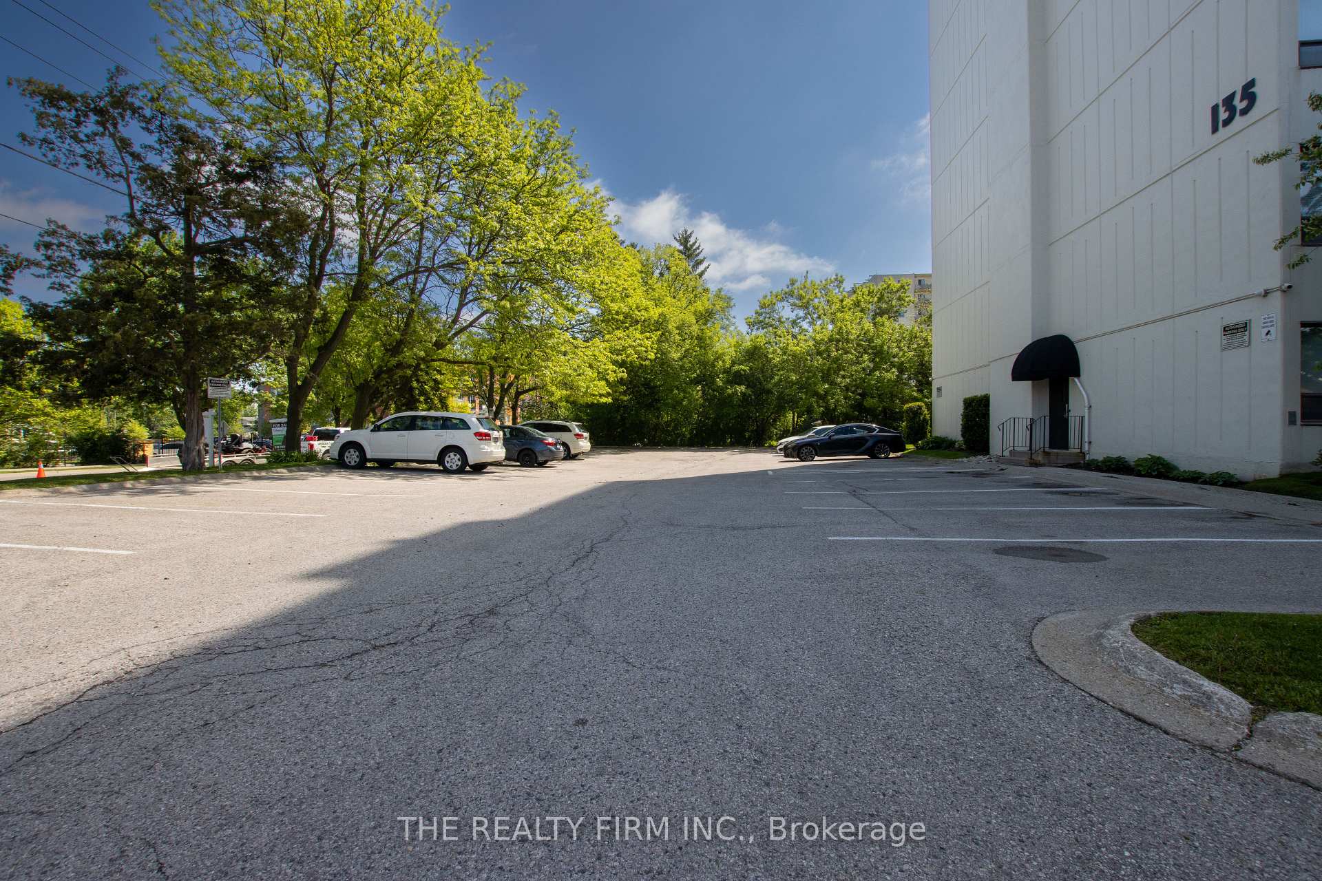 Photo 27 of Unit 403, 135 Baseline Road W, London, South D — HOMEH